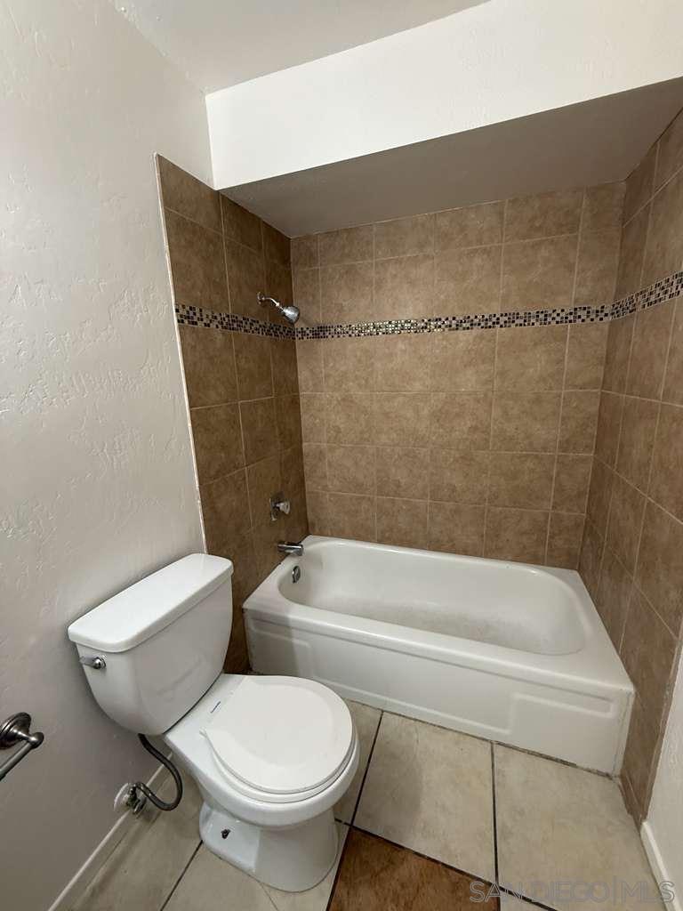 Detail Gallery Image 13 of 22 For 1020 E Washington Ave  #94,  Escondido,  CA 92025 - 2 Beds | 2 Baths