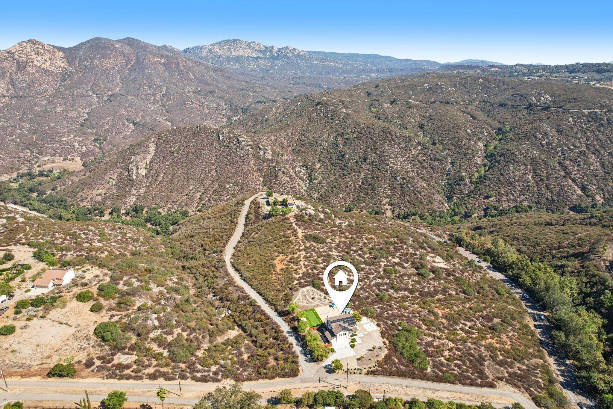 Detail Gallery Image 32 of 36 For 31510  Valley Center Rd, Valley Center,  CA 92082 - 5 Beds | 3 Baths