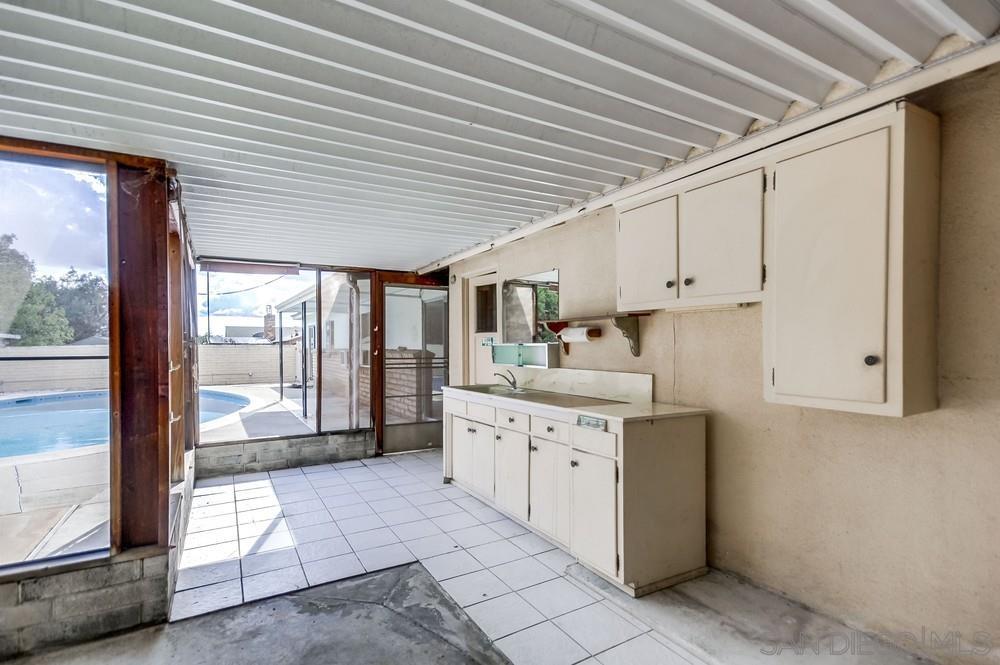 Detail Gallery Image 22 of 25 For 363  Garden Grove Lane, El Cajon,  CA 92020 - 3 Beds | 2 Baths