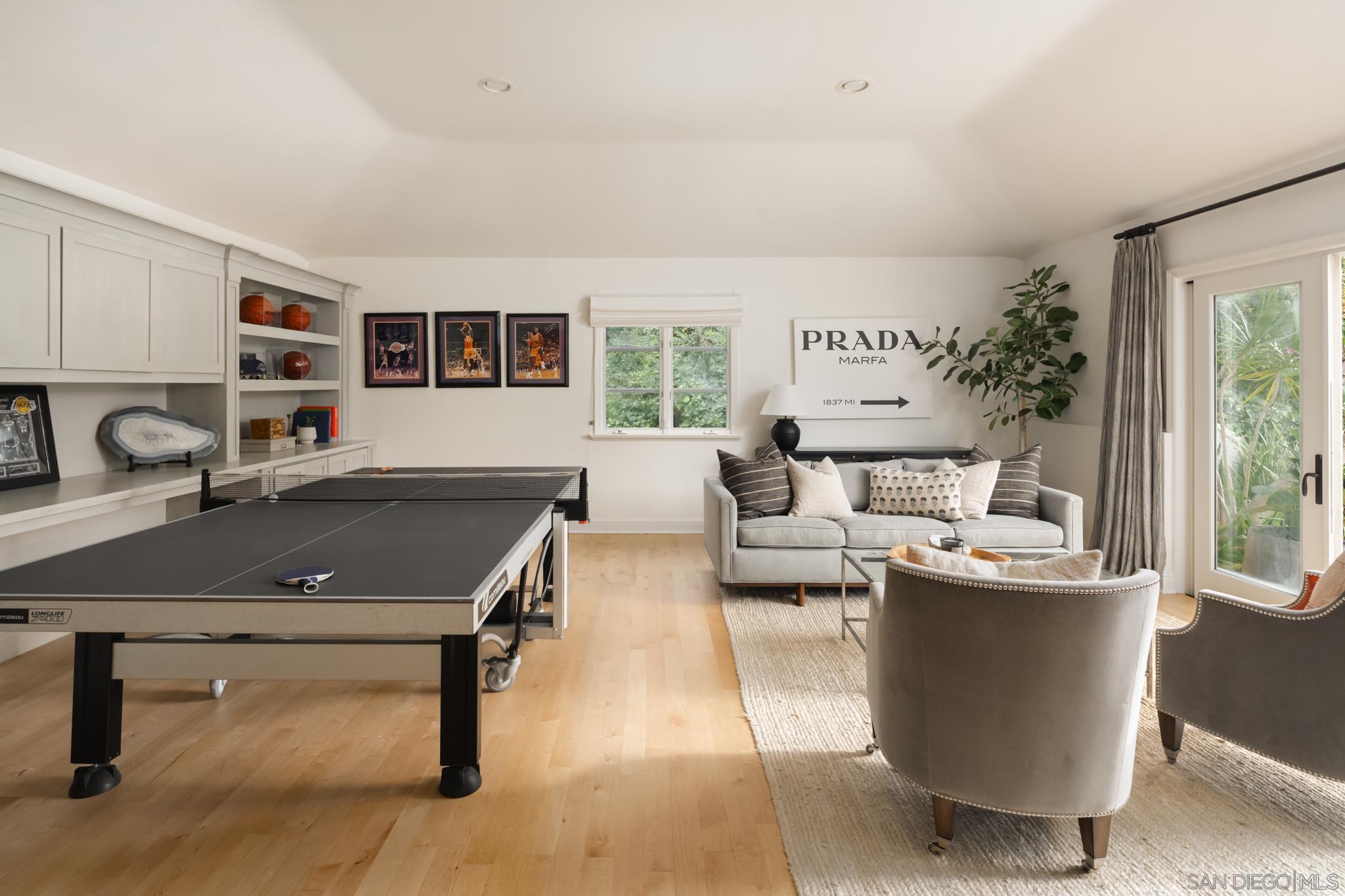 Detail Gallery Image 22 of 36 For 5499  Avenida Maravillas, Rancho Santa Fe,  CA 92067 - 5 Beds | 4/1 Baths