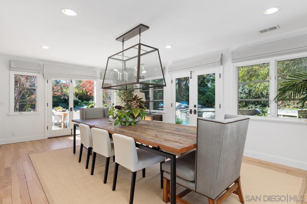 Detail Gallery Image 10 of 36 For 5499  Avenida Maravillas, Rancho Santa Fe,  CA 92067 - 5 Beds | 4/1 Baths