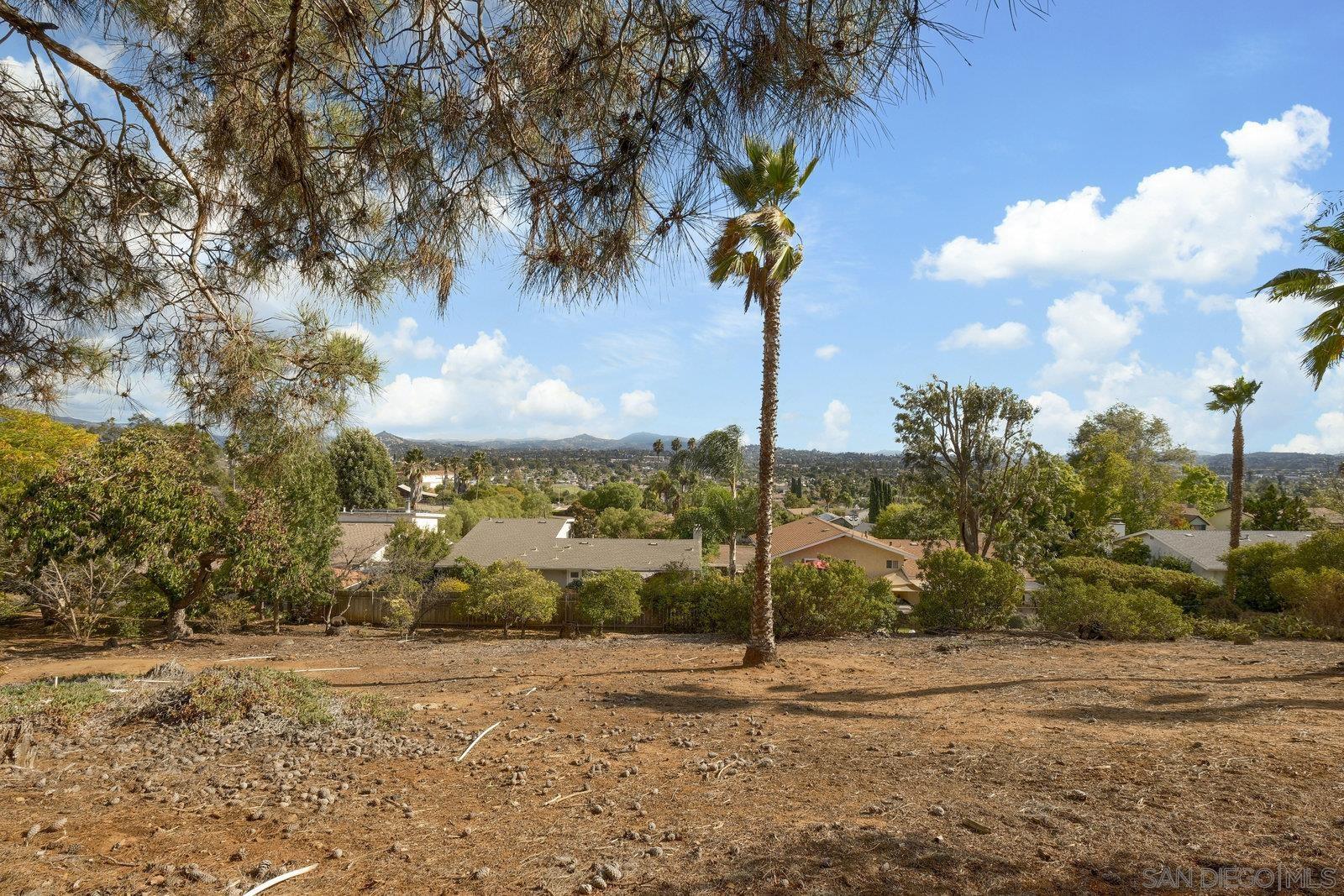 Detail Gallery Image 40 of 49 For 1228  Sheridan Ave, Escondido,  CA 92027 - 4 Beds | 2/1 Baths