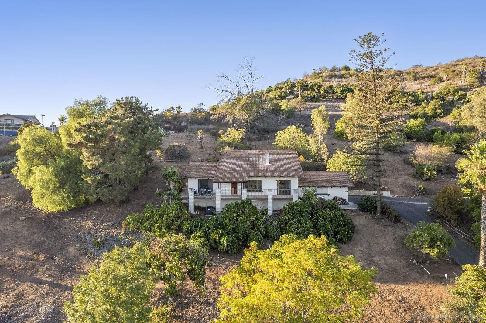 Detail Gallery Image 43 of 49 For 1228  Sheridan Ave, Escondido,  CA 92027 - 4 Beds | 2/1 Baths