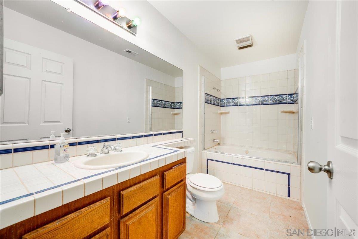 Detail Gallery Image 14 of 42 For 1925  Rock Springs Rd, San Marcos,  CA 92069 - 3 Beds | 2 Baths