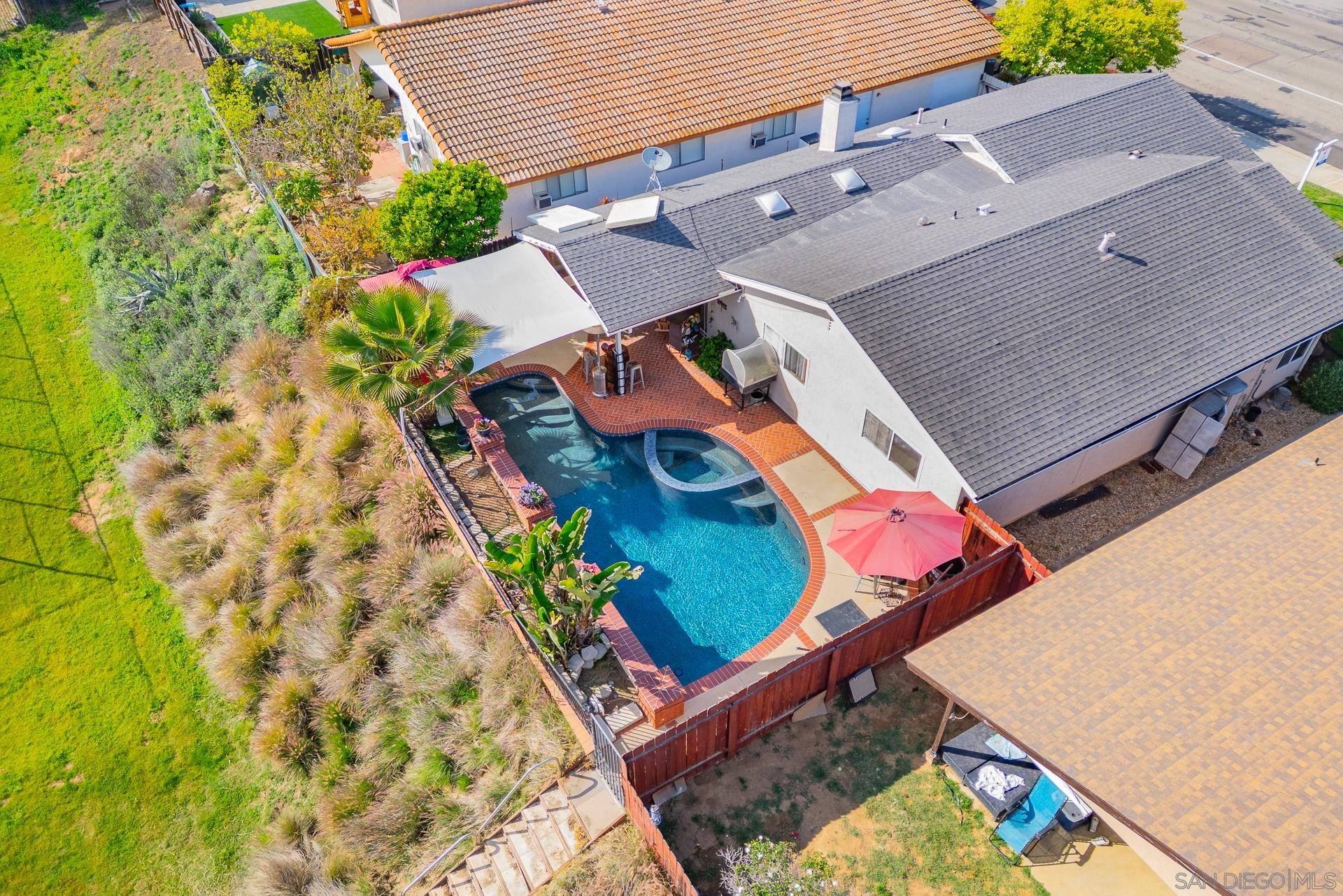 Detail Gallery Image 34 of 42 For 1925  Rock Springs Rd, San Marcos,  CA 92069 - 3 Beds | 2 Baths