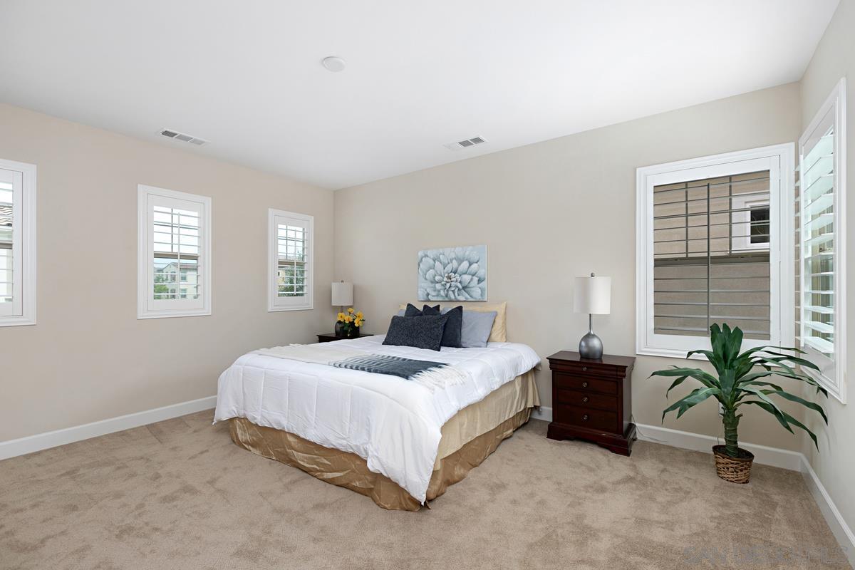 Detail Gallery Image 18 of 37 For 13593  Dondero Place, San Diego,  CA 92130 - 4 Beds | 3 Baths