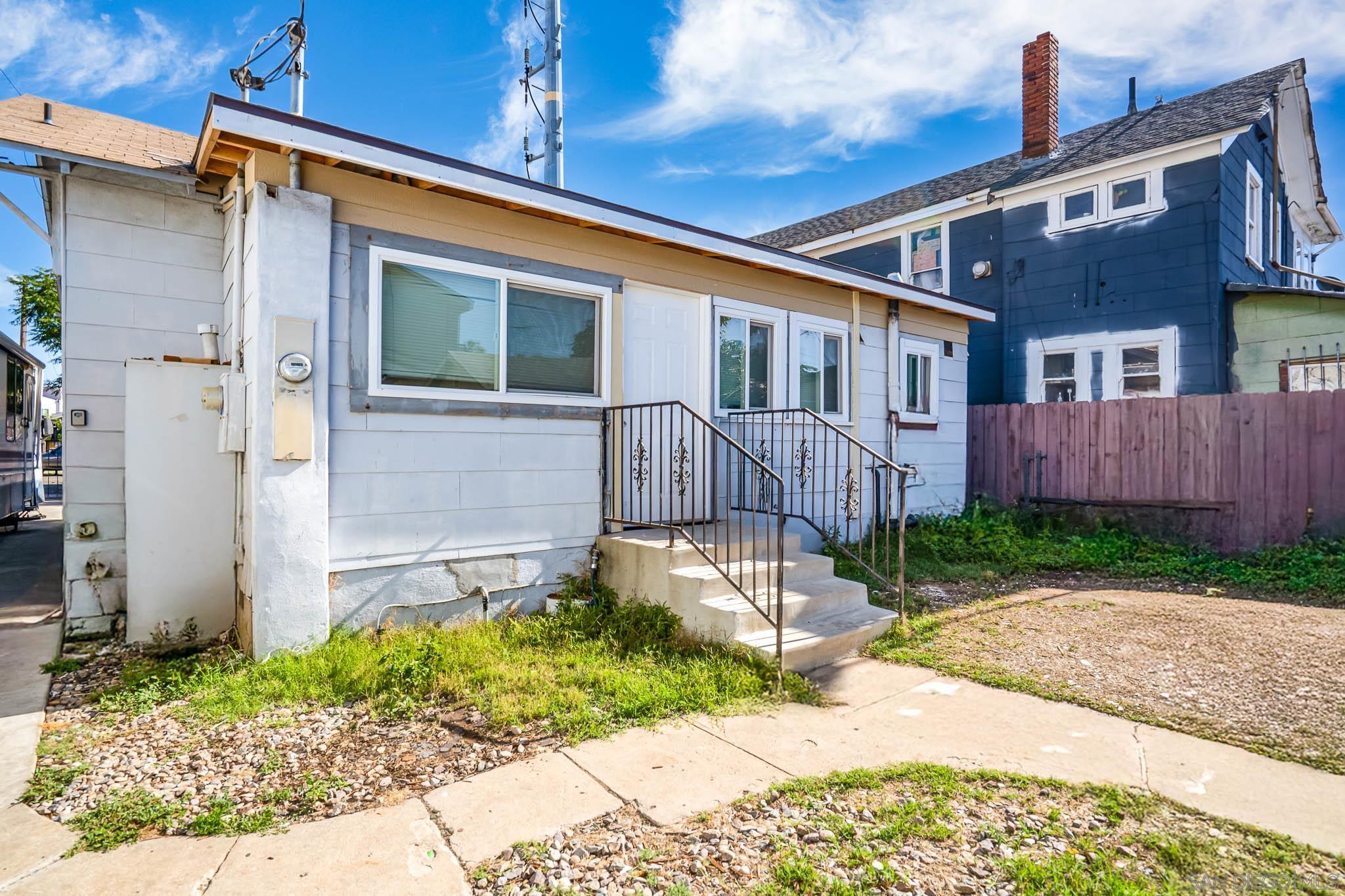 Detail Gallery Image 5 of 35 For 1859-61  Irving Ave, San Diego,  CA 92113 - – Beds | – Baths