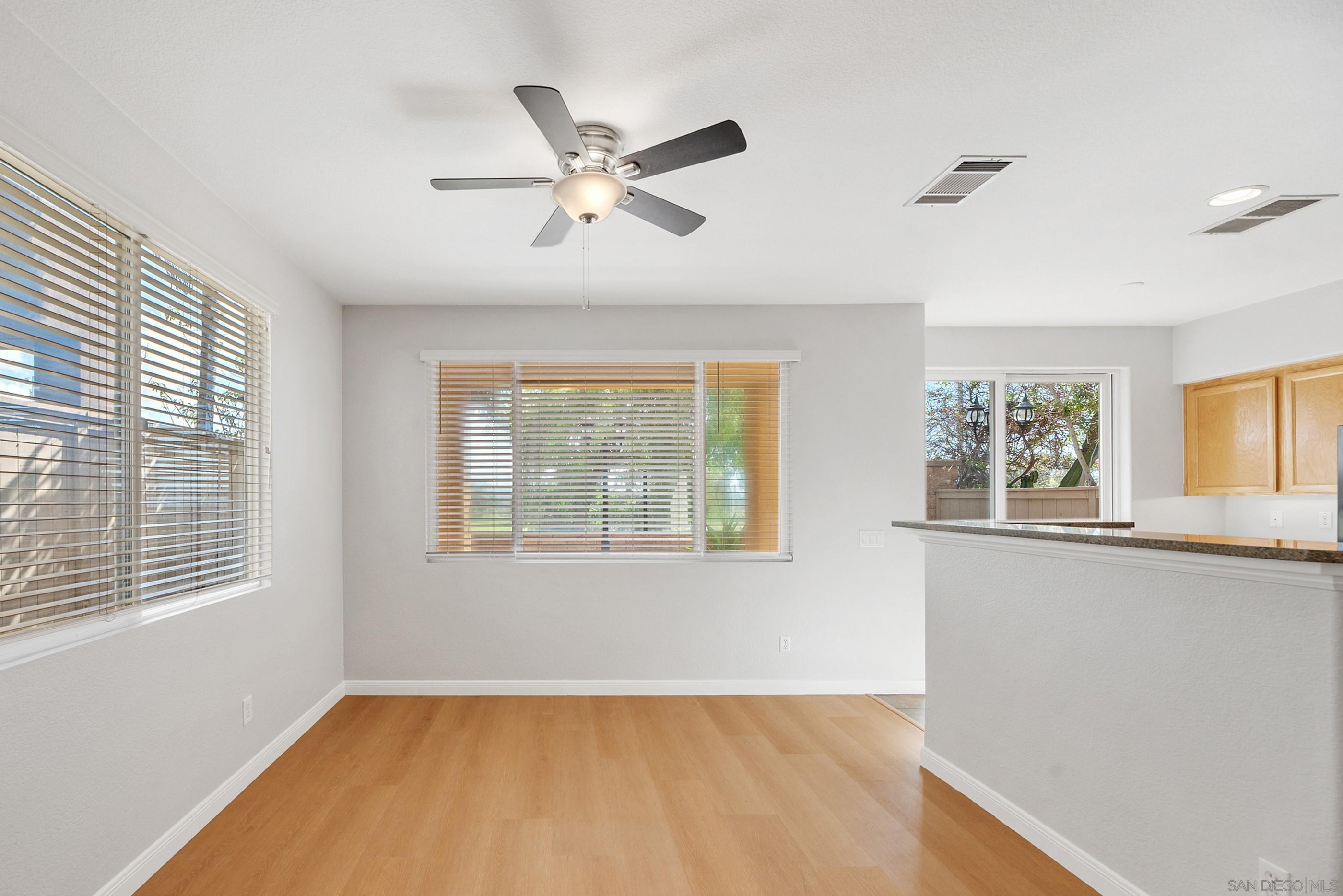 Detail Gallery Image 15 of 51 For 774  Callecita Aquilla Sur, Chula Vista,  CA 91911 - 3 Beds | 2/1 Baths