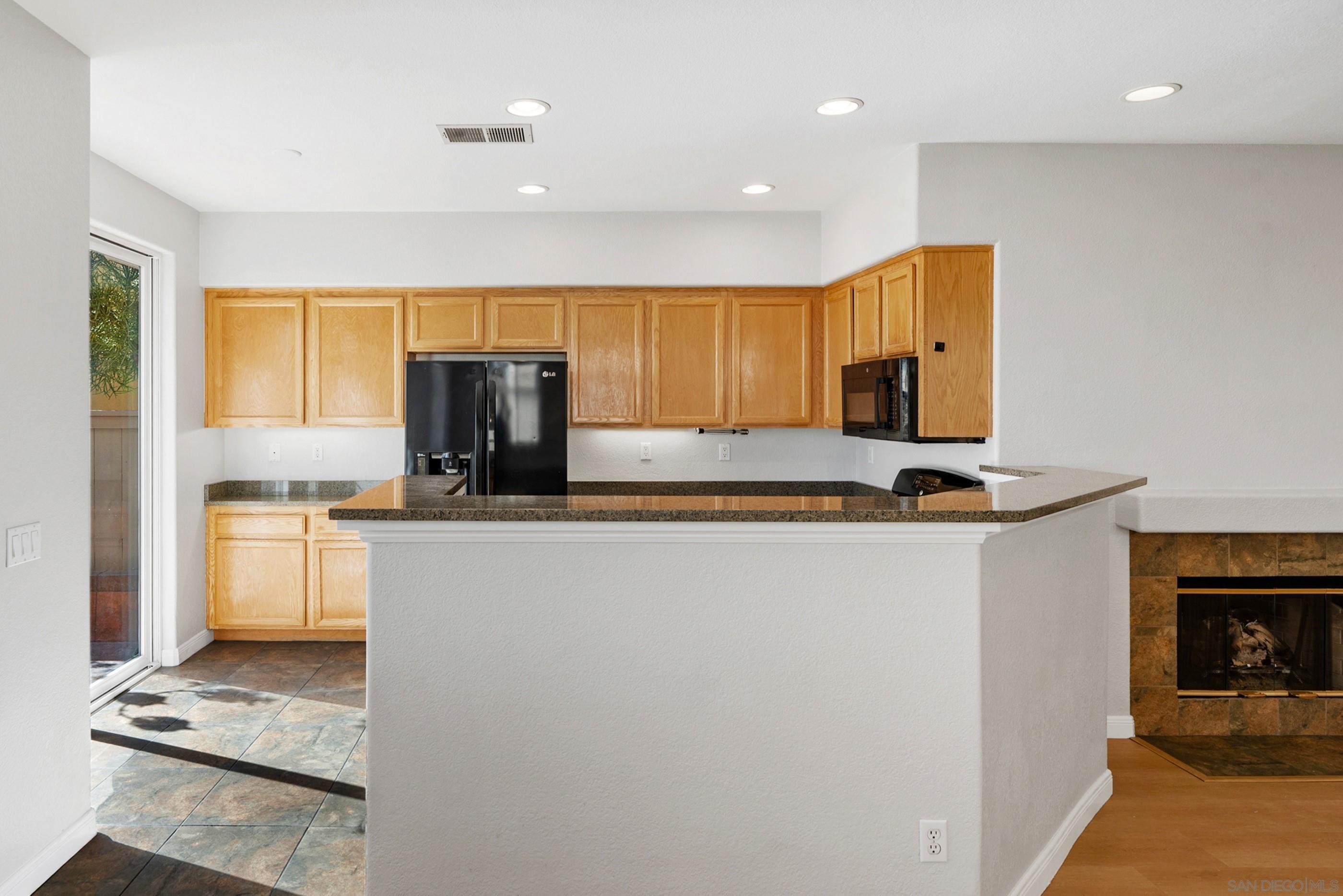 Detail Gallery Image 16 of 51 For 774  Callecita Aquilla Sur, Chula Vista,  CA 91911 - 3 Beds | 2/1 Baths