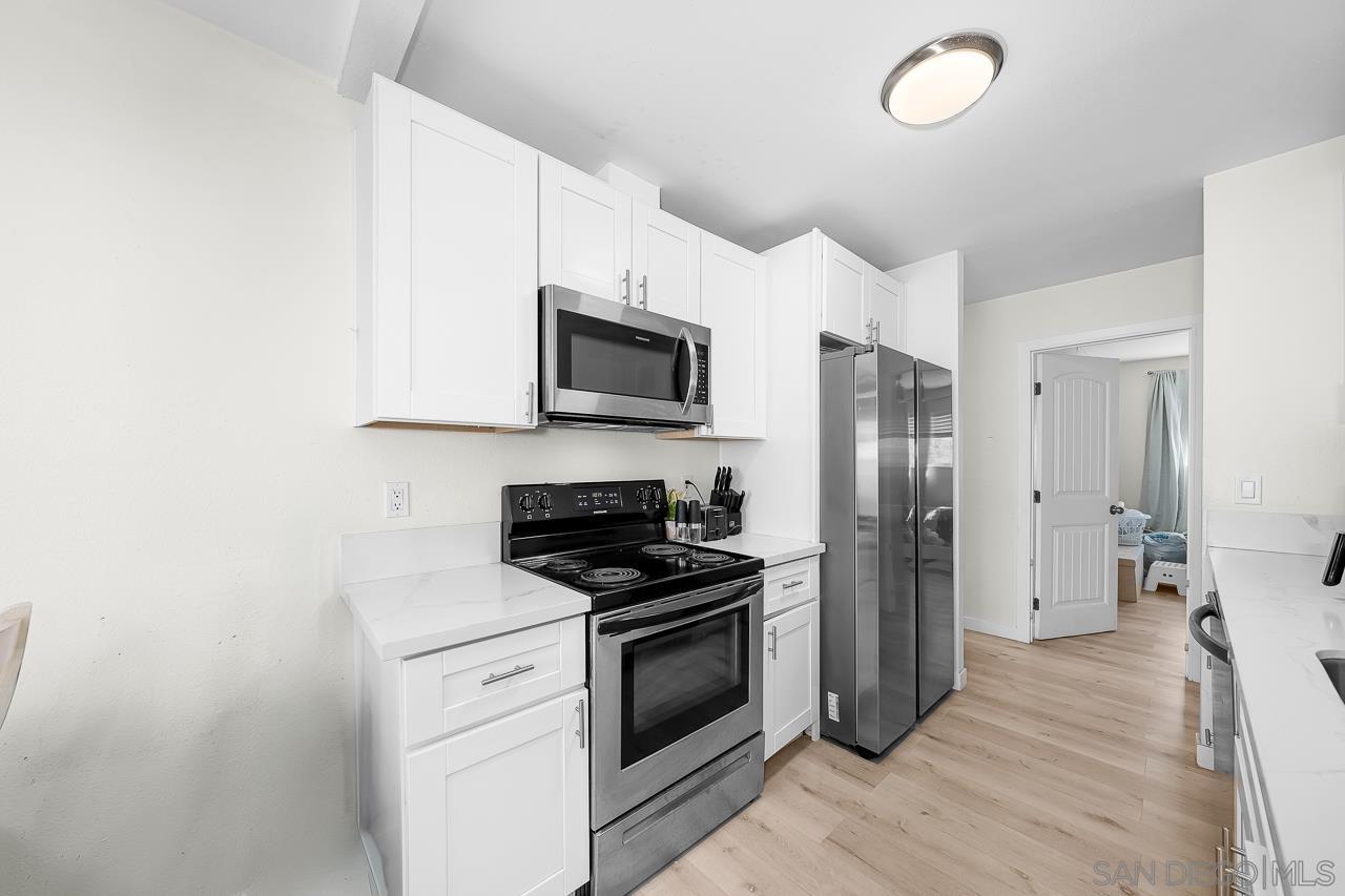 Detail Gallery Image 9 of 28 For 3590  Arey Drive  #8,  San Diego,  CA 92154 - 3 Beds | 2 Baths