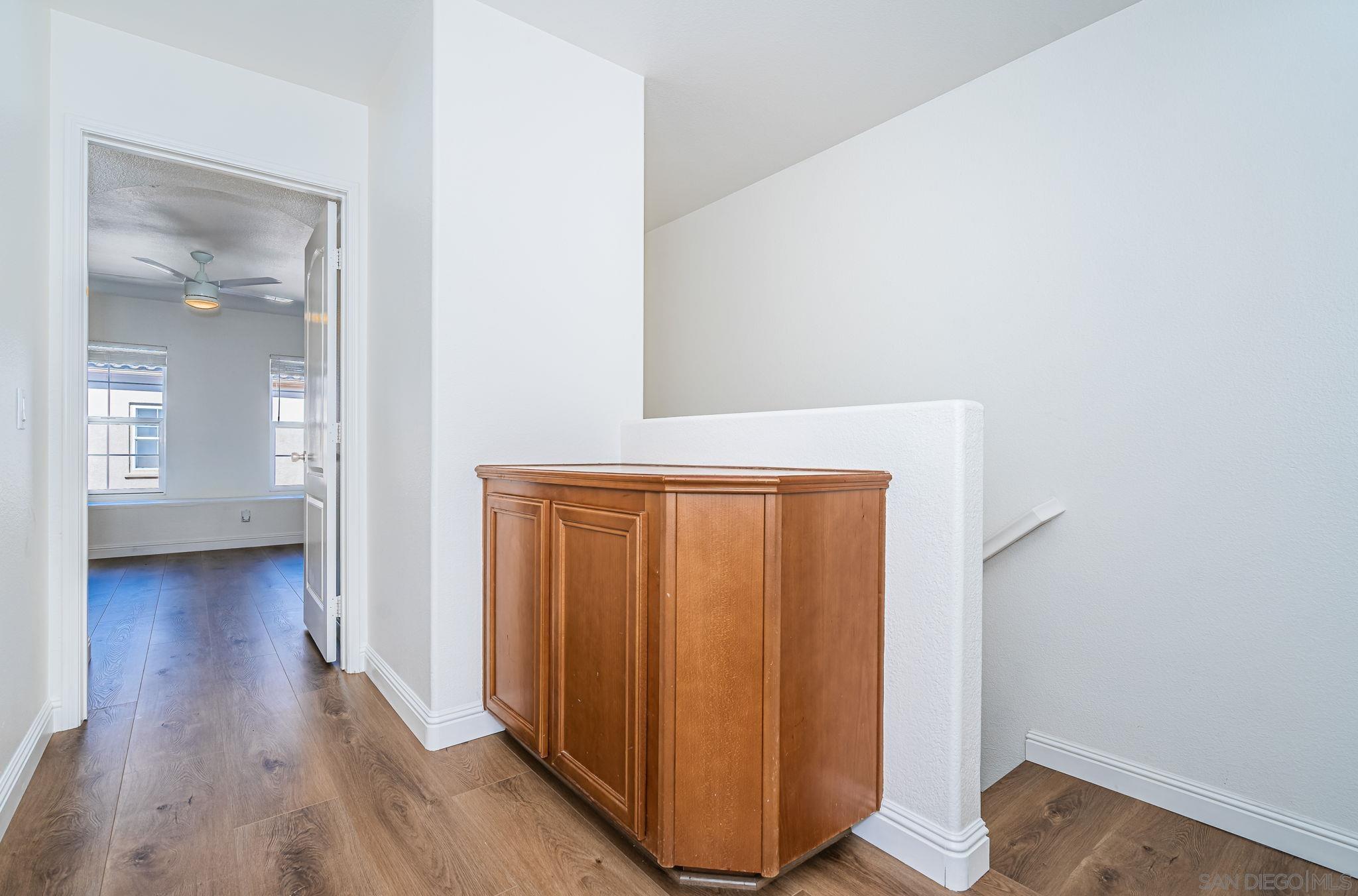 Detail Gallery Image 21 of 27 For 762  Broadway  34, Chula Vista,  CA 91910 - 3 Beds | 3/1 Baths