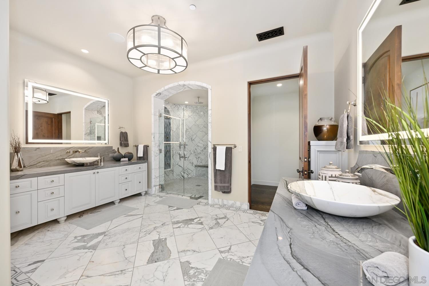 Detail Gallery Image 25 of 50 For 7029  Las Colinas, Rancho Santa Fe,  CA 92067 - 9 Beds | 10/2 Baths