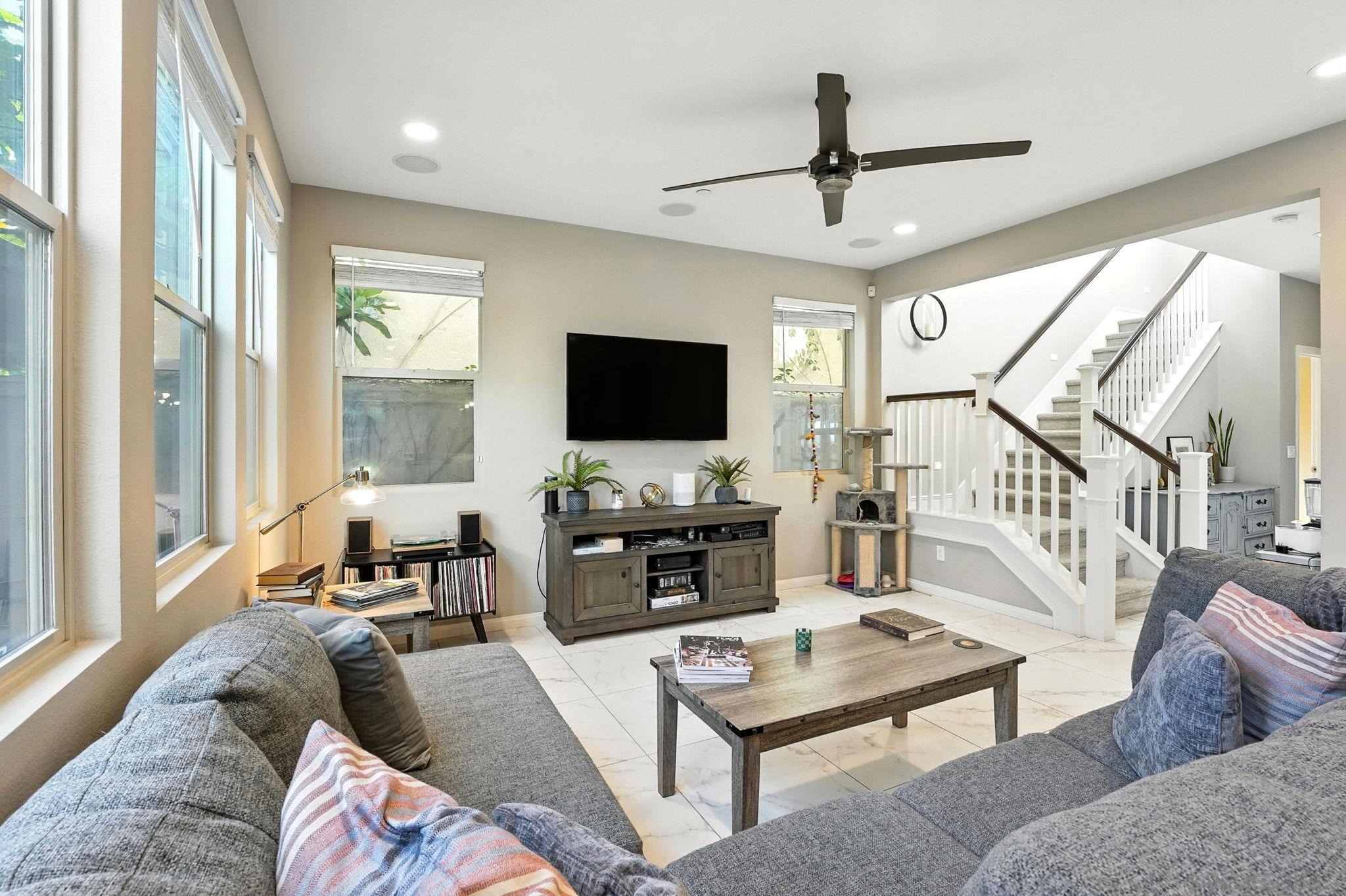 Detail Gallery Image 26 of 32 For 1035  Sea Glass Way, San Diego,  CA 92154 - 3 Beds | 2/1 Baths