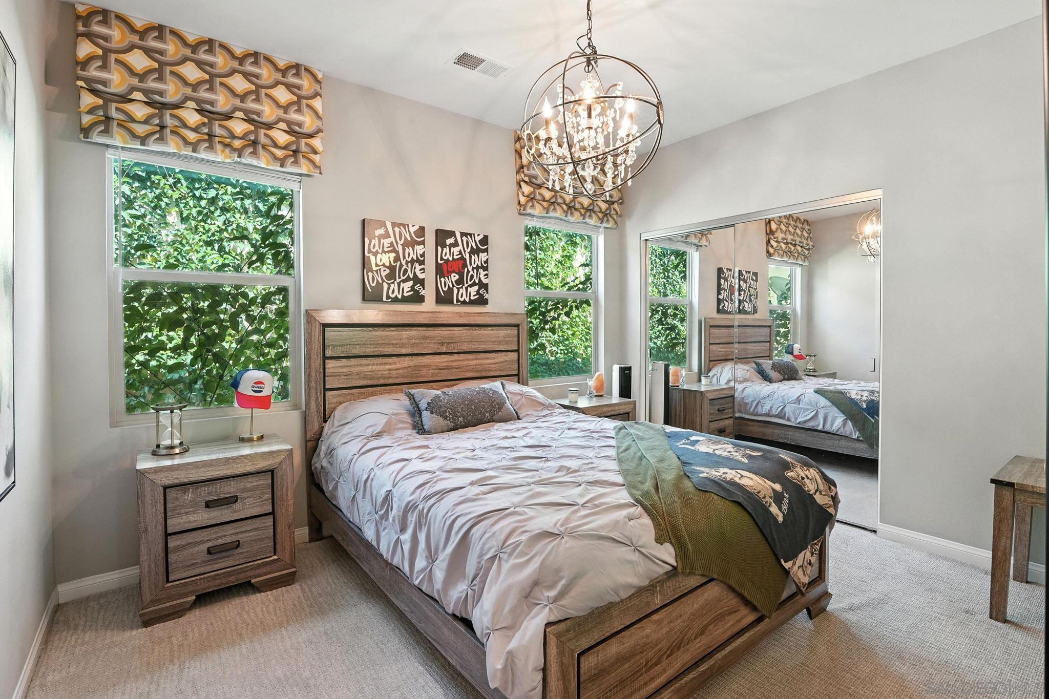 Detail Gallery Image 7 of 32 For 1035  Sea Glass Way, San Diego,  CA 92154 - 3 Beds | 2/1 Baths