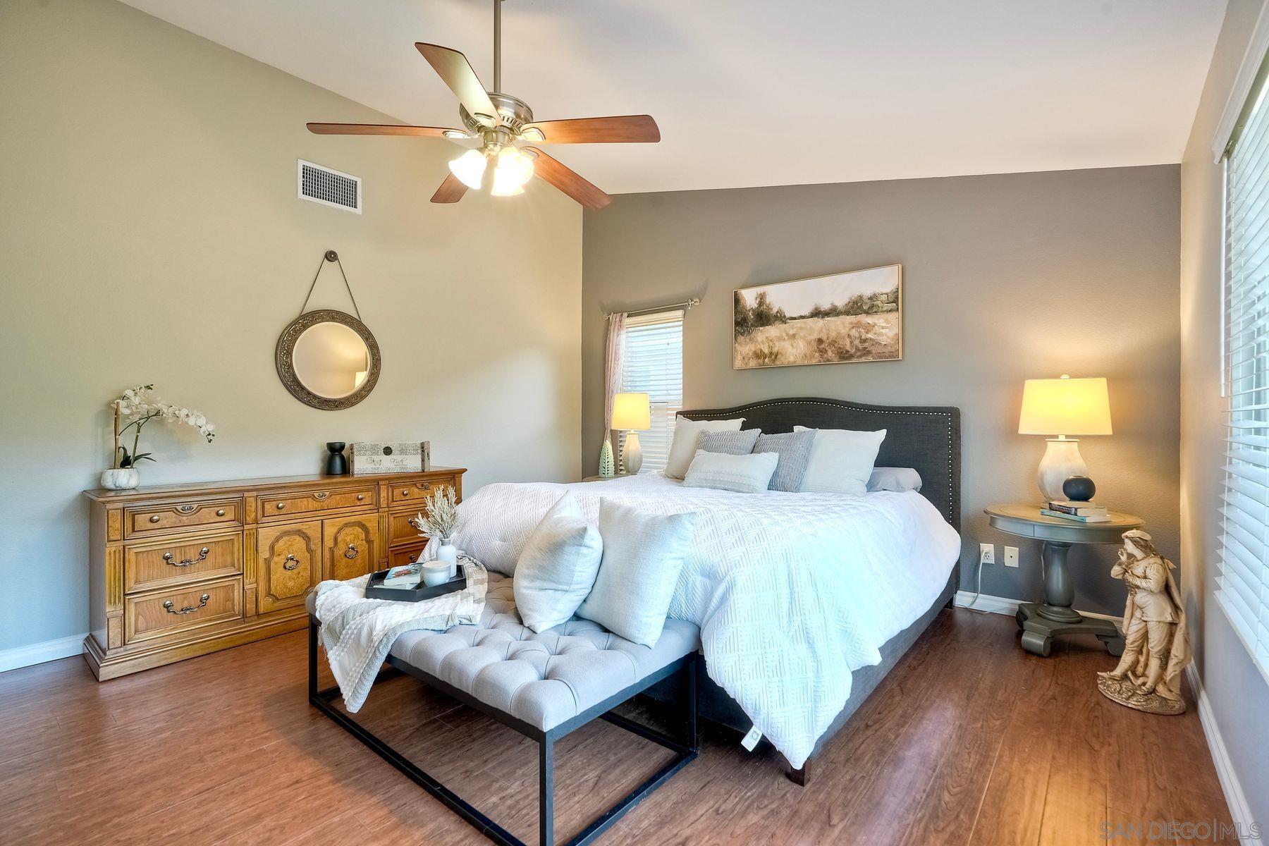 Detail Gallery Image 15 of 26 For 11954  Cypress Valley Drive, San Diego,  CA 92131 - 4 Beds | 2/1 Baths