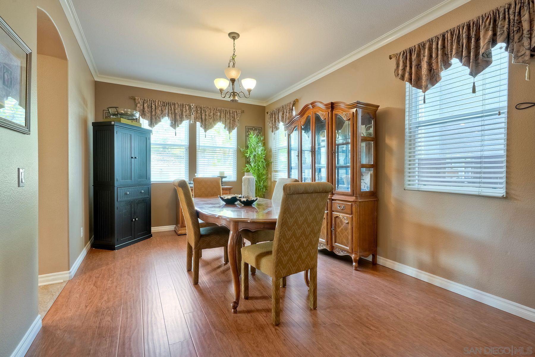 Detail Gallery Image 6 of 26 For 11954  Cypress Valley Drive, San Diego,  CA 92131 - 4 Beds | 2/1 Baths