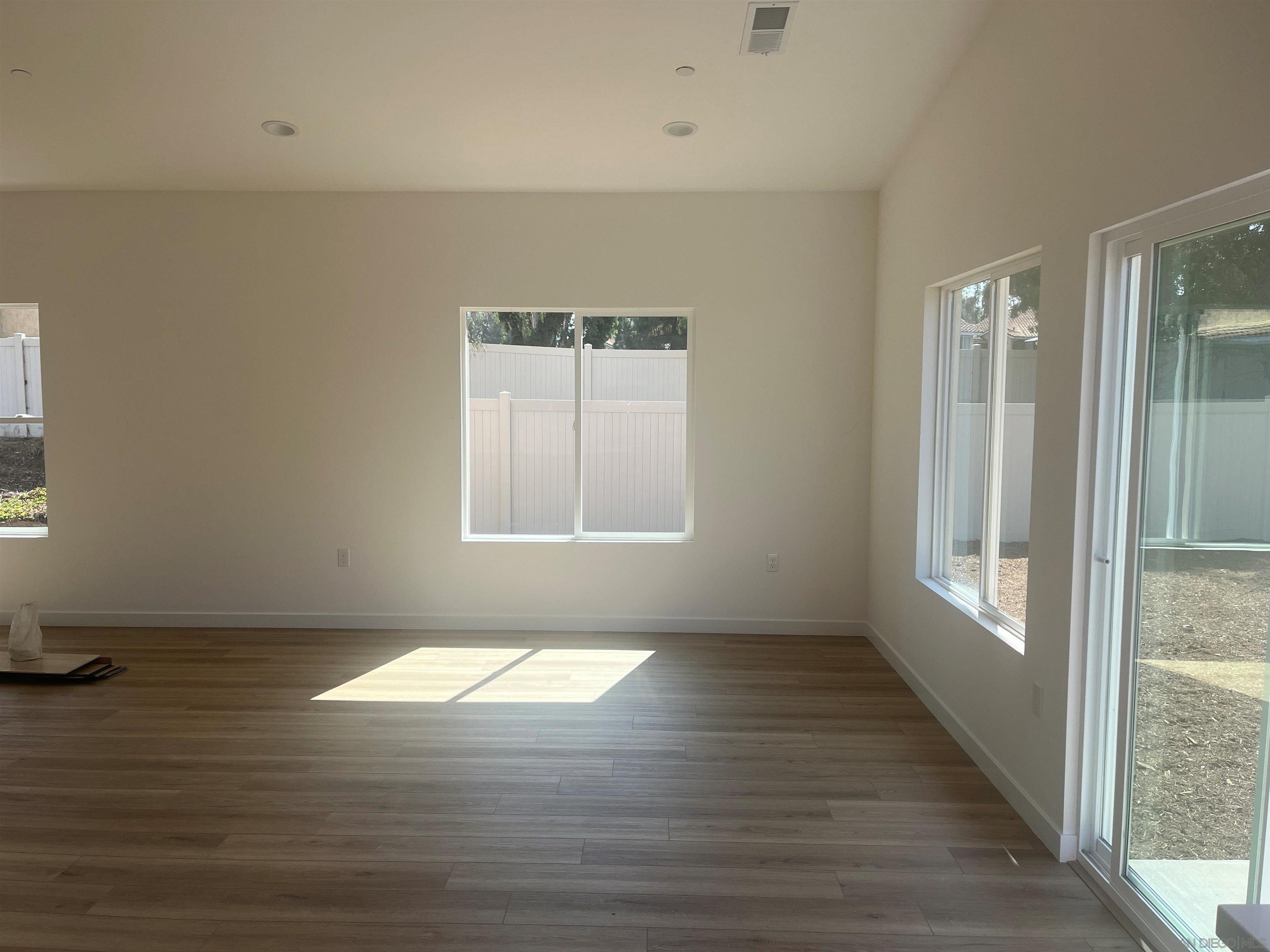 Detail Gallery Image 23 of 64 For 11977  Raceway, Lakeside,  CA 92040 - 4 Beds | 2 Baths