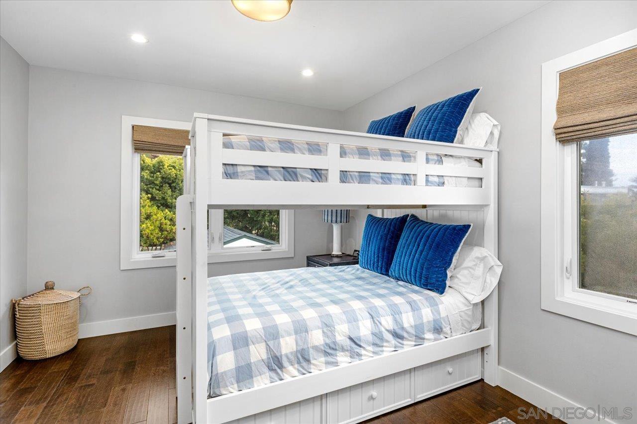 Detail Gallery Image 37 of 51 For 6411  Dowling Dr, La Jolla,  CA 92037 - 5 Beds | 4 Baths