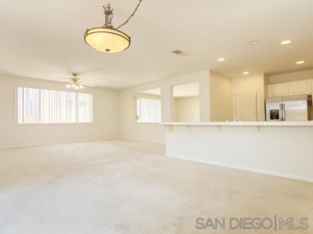 Detail Gallery Image 3 of 9 For 11855  Westview Parkway, San Diego,  CA 92126 - 4 Beds | 3 Baths