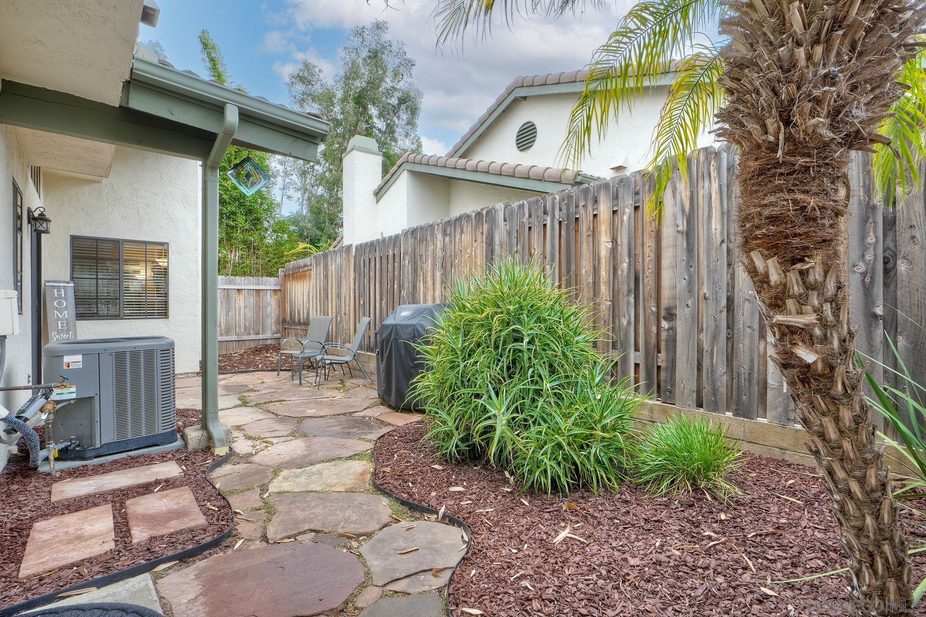 Detail Gallery Image 29 of 35 For 1007  Howard Avenue  #42,  Escondido,  CA 92029 - 2 Beds | 2 Baths