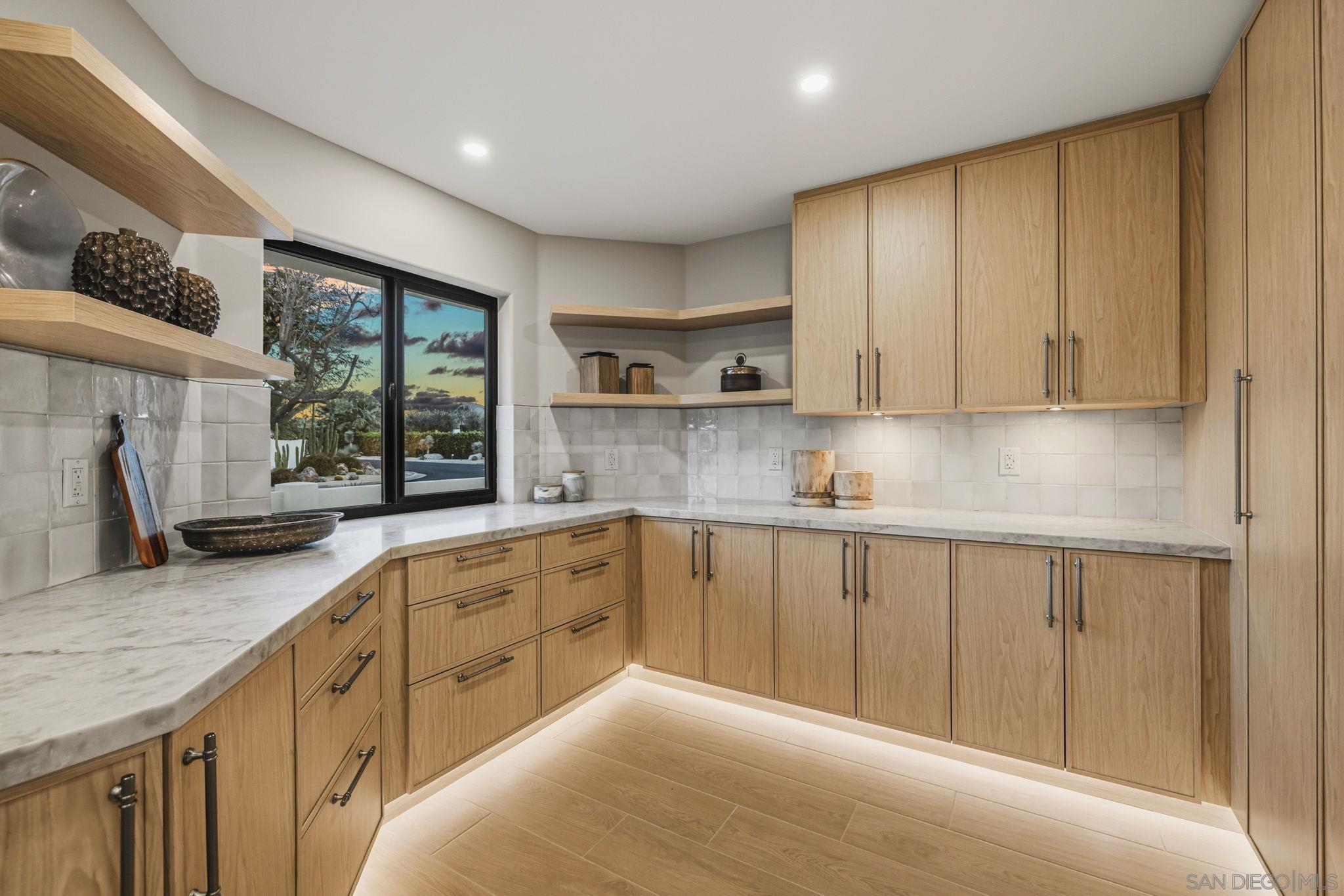 Detail Gallery Image 27 of 75 For 72400  Rancho Rd, Rancho Mirage,  CA 92270 - 5 Beds | 5 Baths