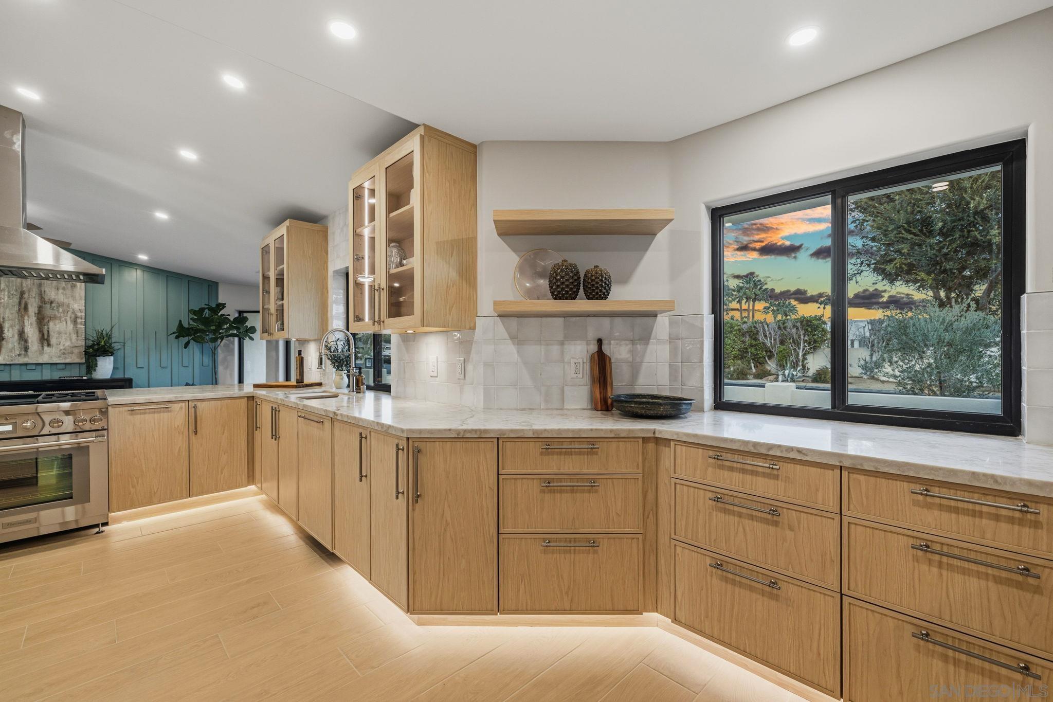 Detail Gallery Image 28 of 75 For 72400  Rancho Rd, Rancho Mirage,  CA 92270 - 5 Beds | 5 Baths