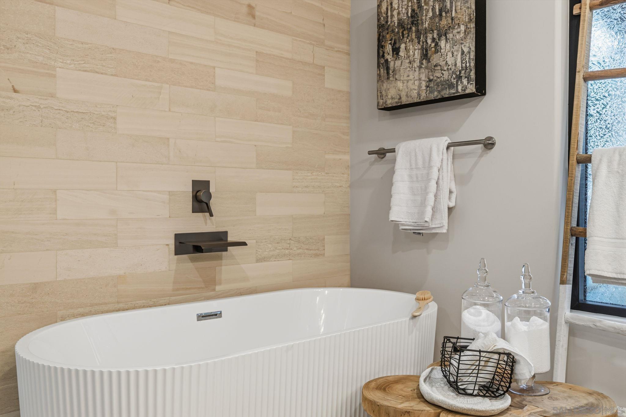 Detail Gallery Image 53 of 75 For 72400  Rancho Rd, Rancho Mirage,  CA 92270 - 5 Beds | 5 Baths