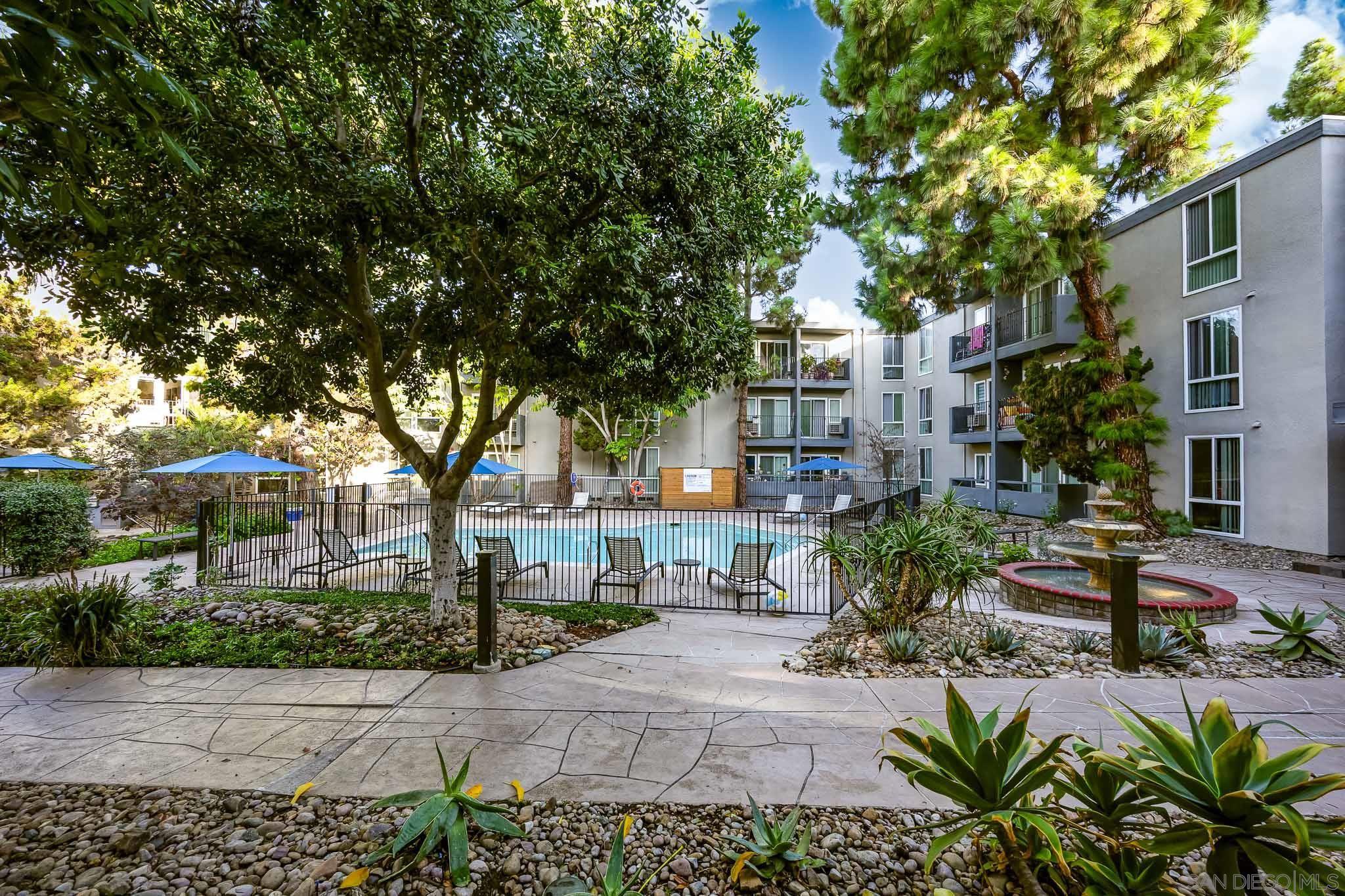 Detail Gallery Image 3 of 26 For 4860  Rolando Ct  #UNIT 52,  San Diego,  CA 92115 - 1 Beds | 1 Baths