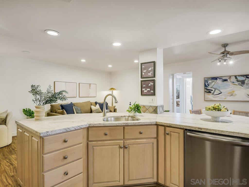 Detail Gallery Image 11 of 62 For 4734  Ocana Pl, San Diego,  CA 92124 - 4 Beds | 3/1 Baths