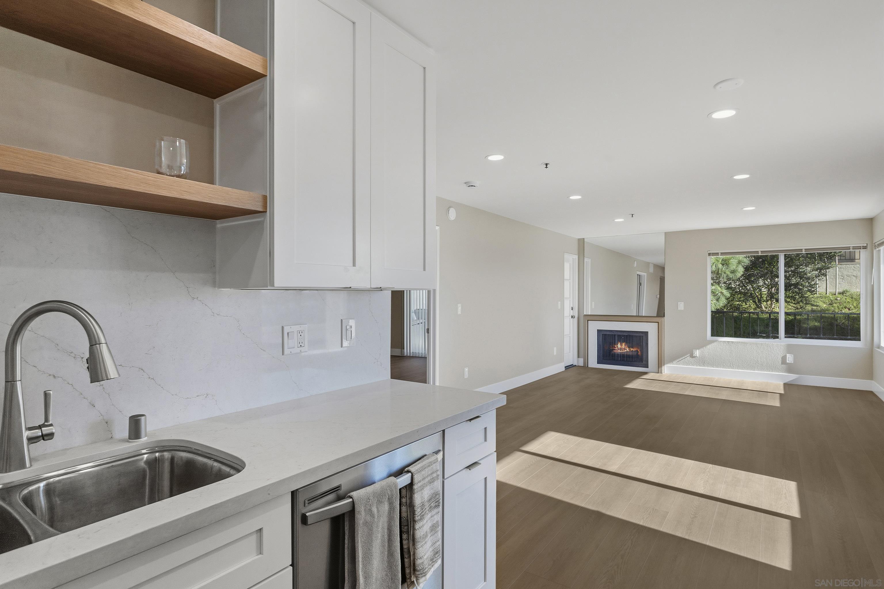 Front Image Thumbnail for SD250041976