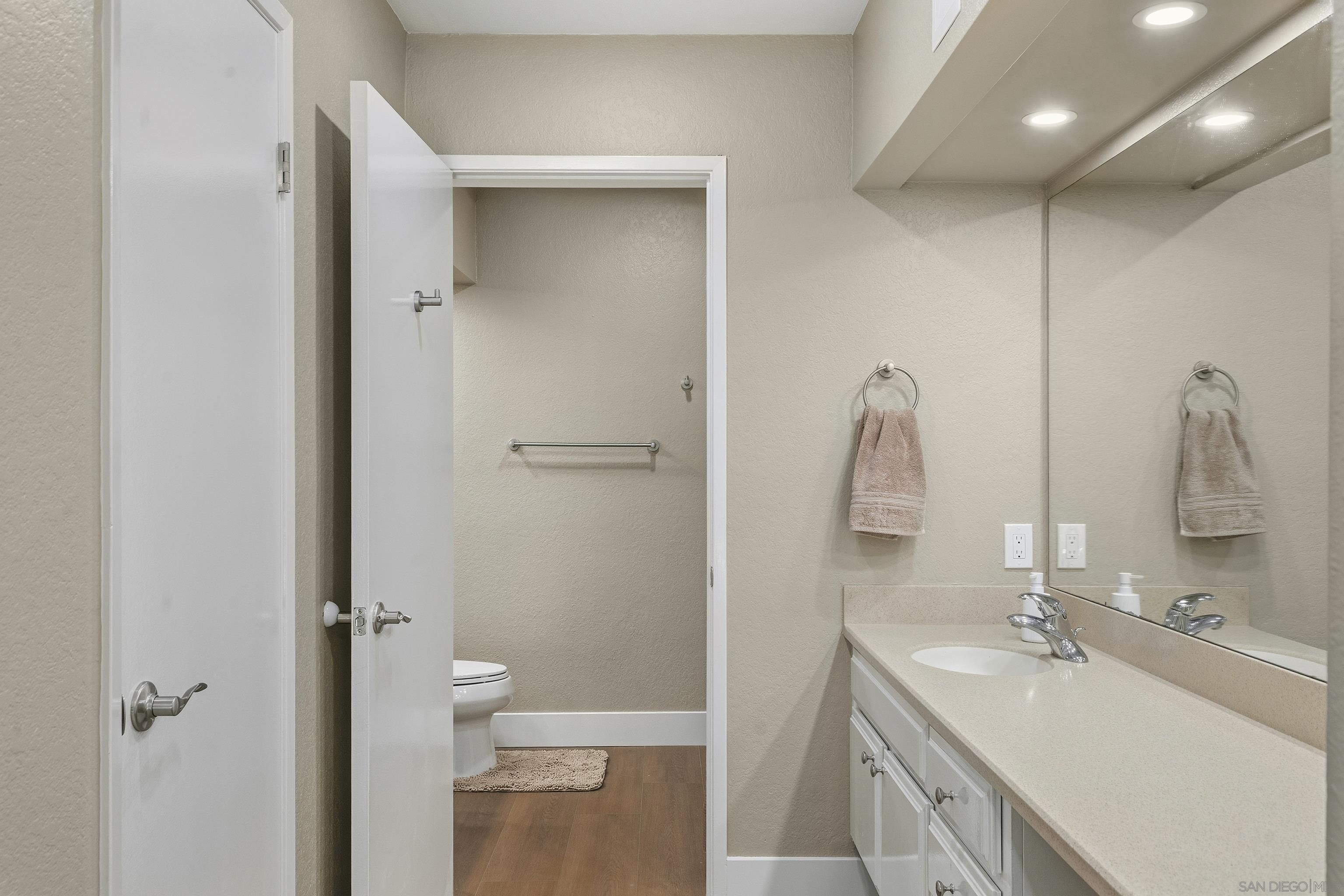 Detail Gallery Image 22 of 34 For 11233  Tierrasanta Blvd  13, San Diego,  CA 92124 - 1 Beds | 1/1 Baths