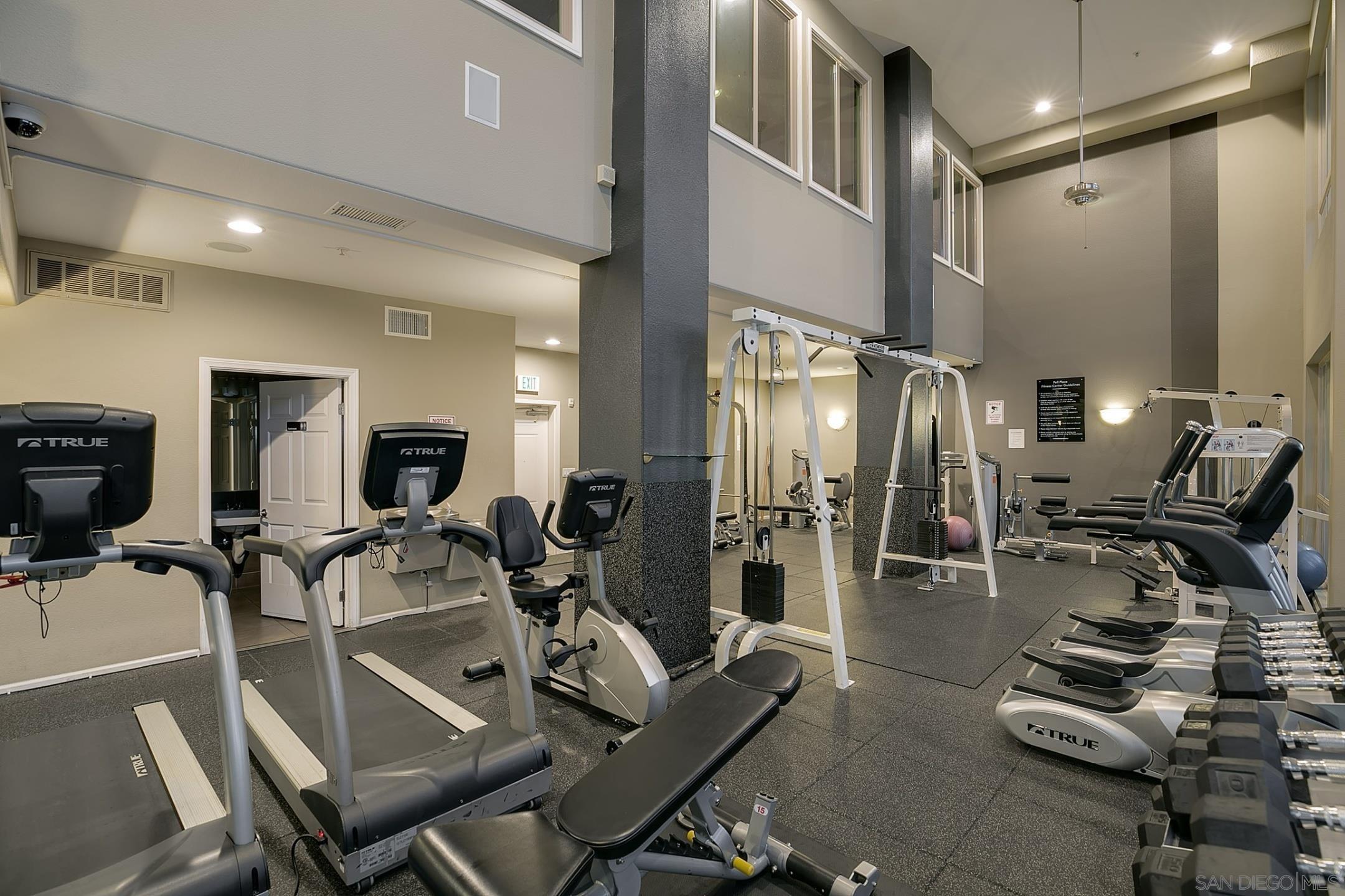 Detail Gallery Image 18 of 19 For 3877  Pell Place  #108,  San Diego,  CA 92130 - 2 Beds | 2 Baths