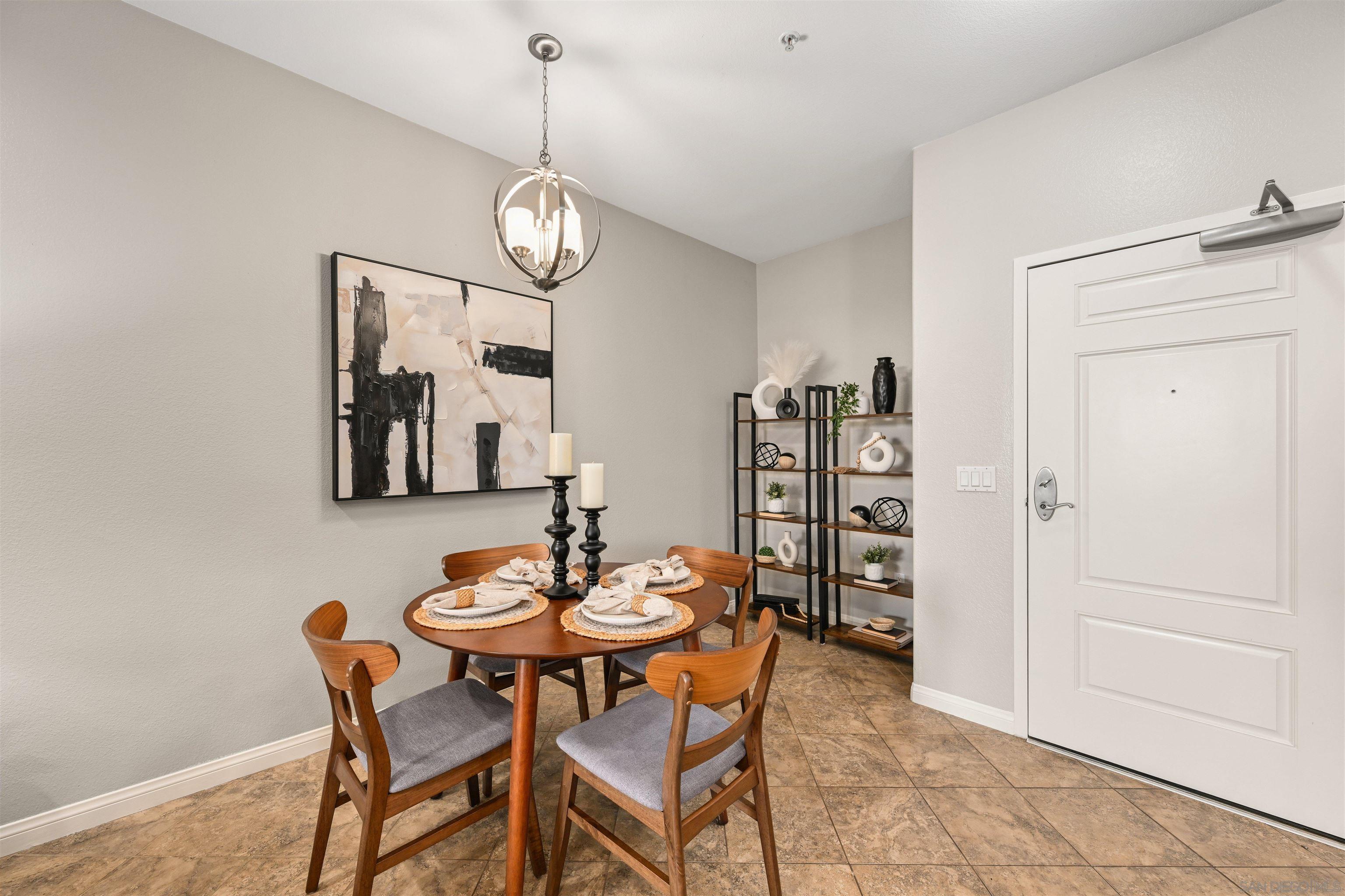 Detail Gallery Image 6 of 19 For 3877  Pell Place  #108,  San Diego,  CA 92130 - 2 Beds | 2 Baths