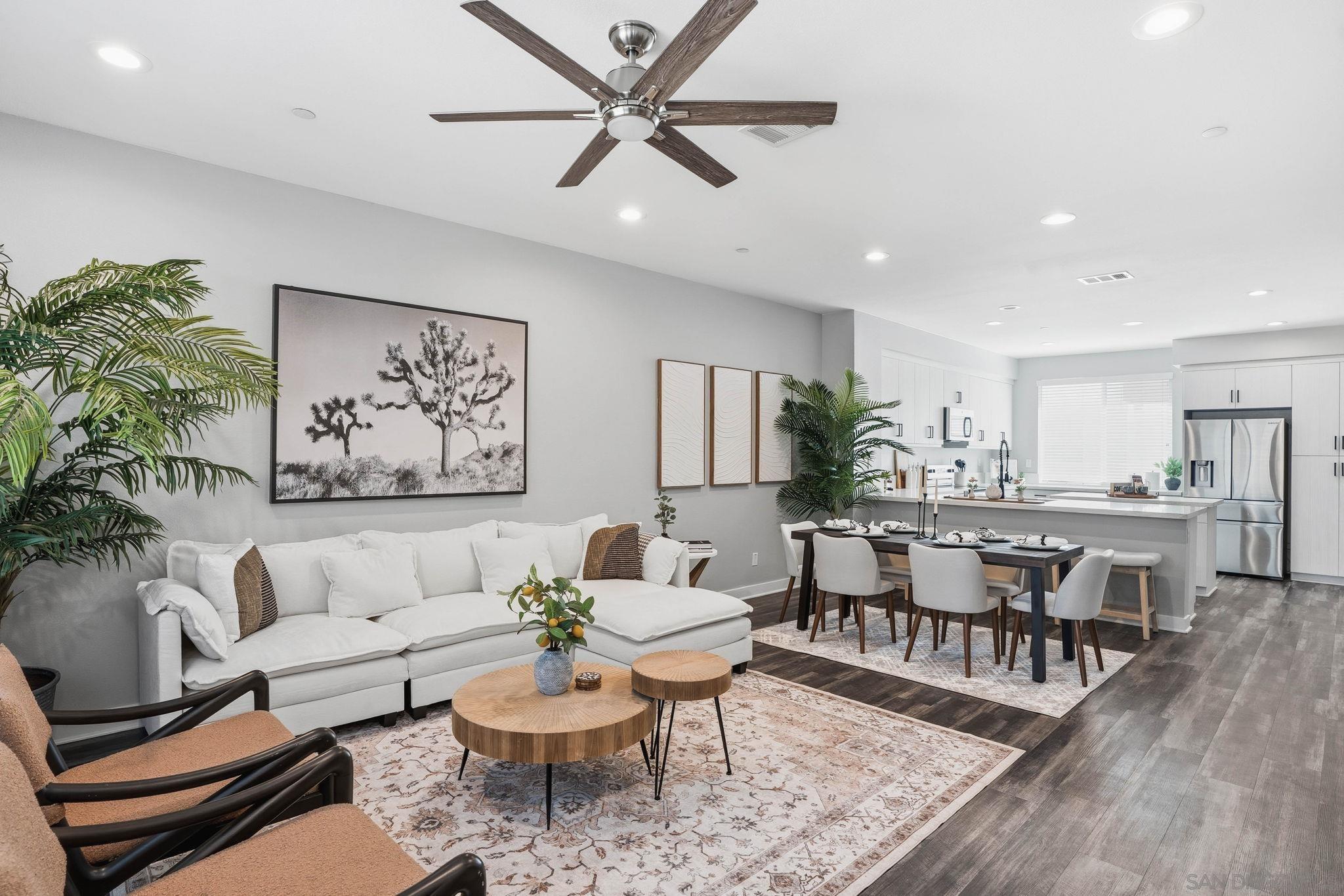 Front Image Thumbnail for SD250042011