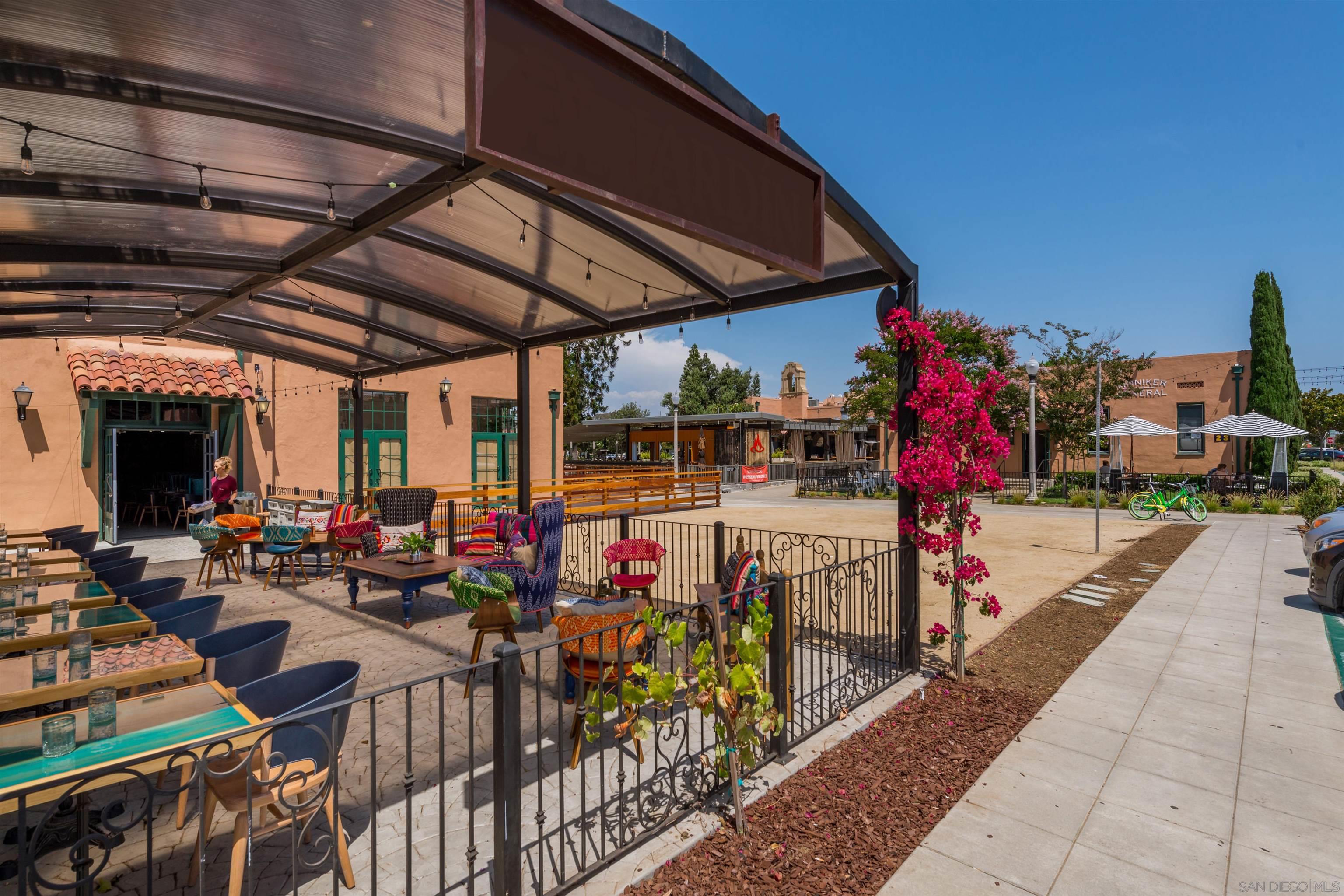 Detail Gallery Image 50 of 53 For 2730 E Evans Rd  #9,  San Diego,  CA 92106 - 3 Beds | 3/1 Baths