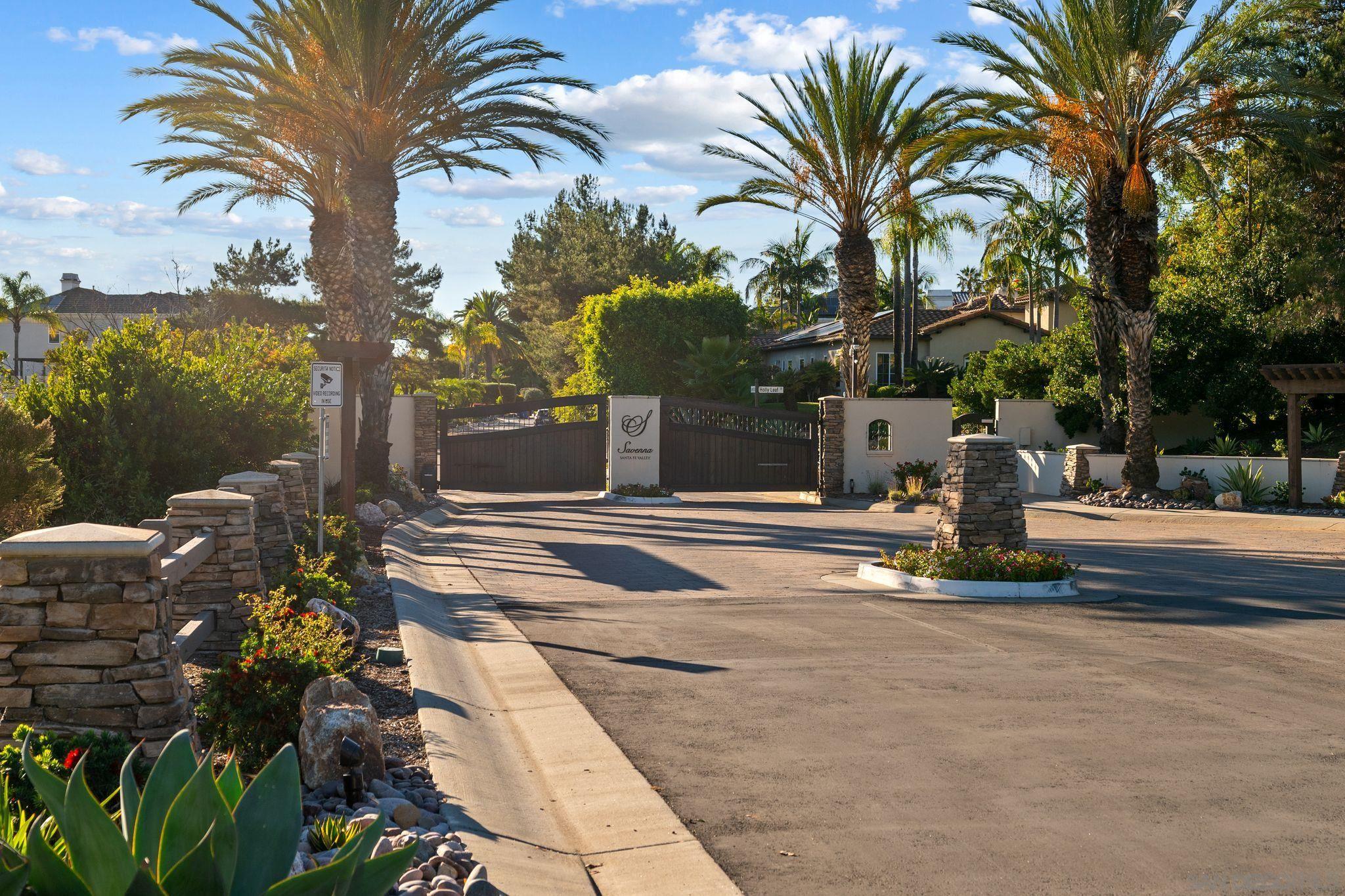 Detail Gallery Image 60 of 63 For 17117  Tallow Tree Lane, San Diego,  CA 92127 - 6 Beds | 5/1 Baths