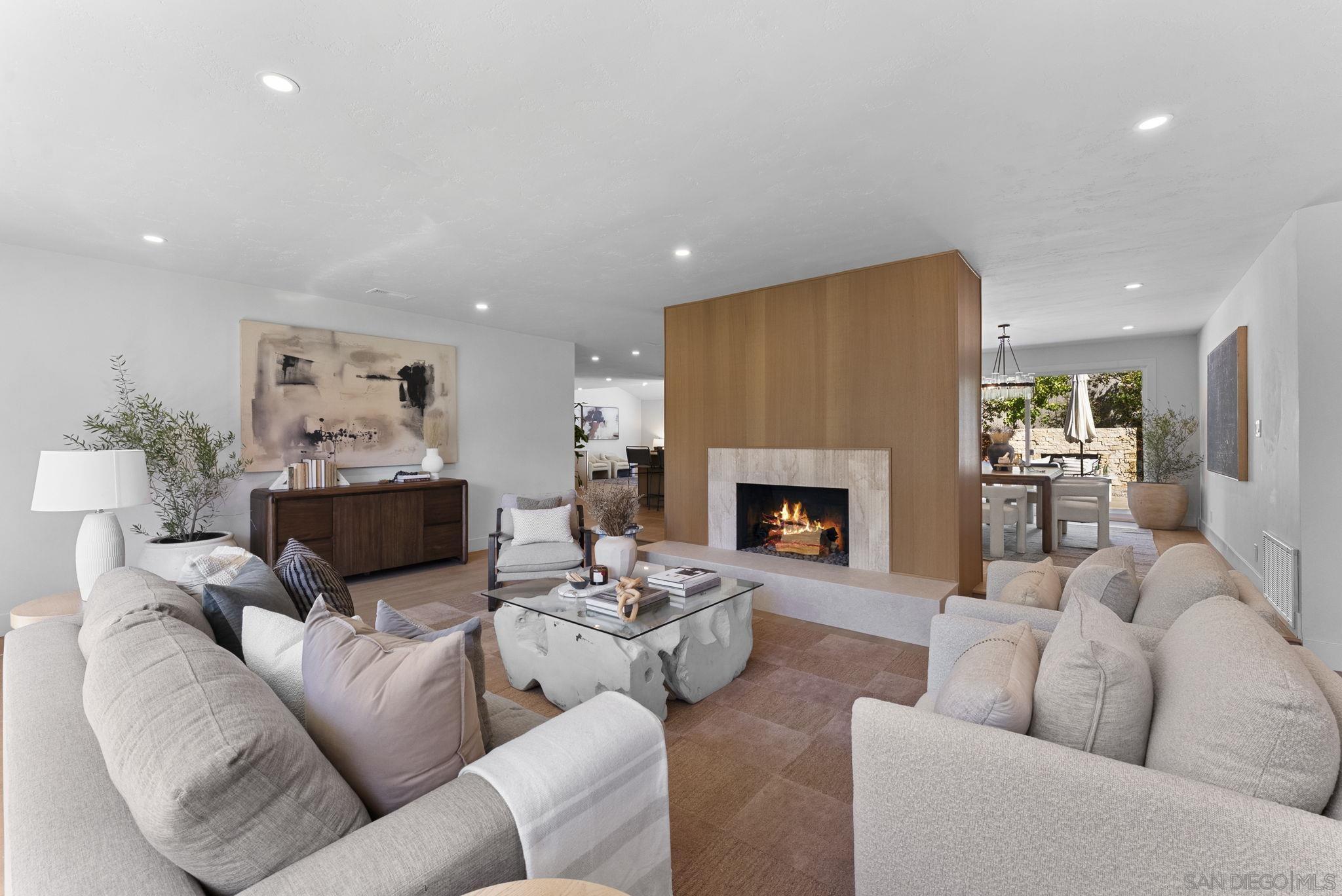 Detail Gallery Image 5 of 47 For 12830  Avenida La Valencia, Poway,  CA 92064 - 4 Beds | 3 Baths