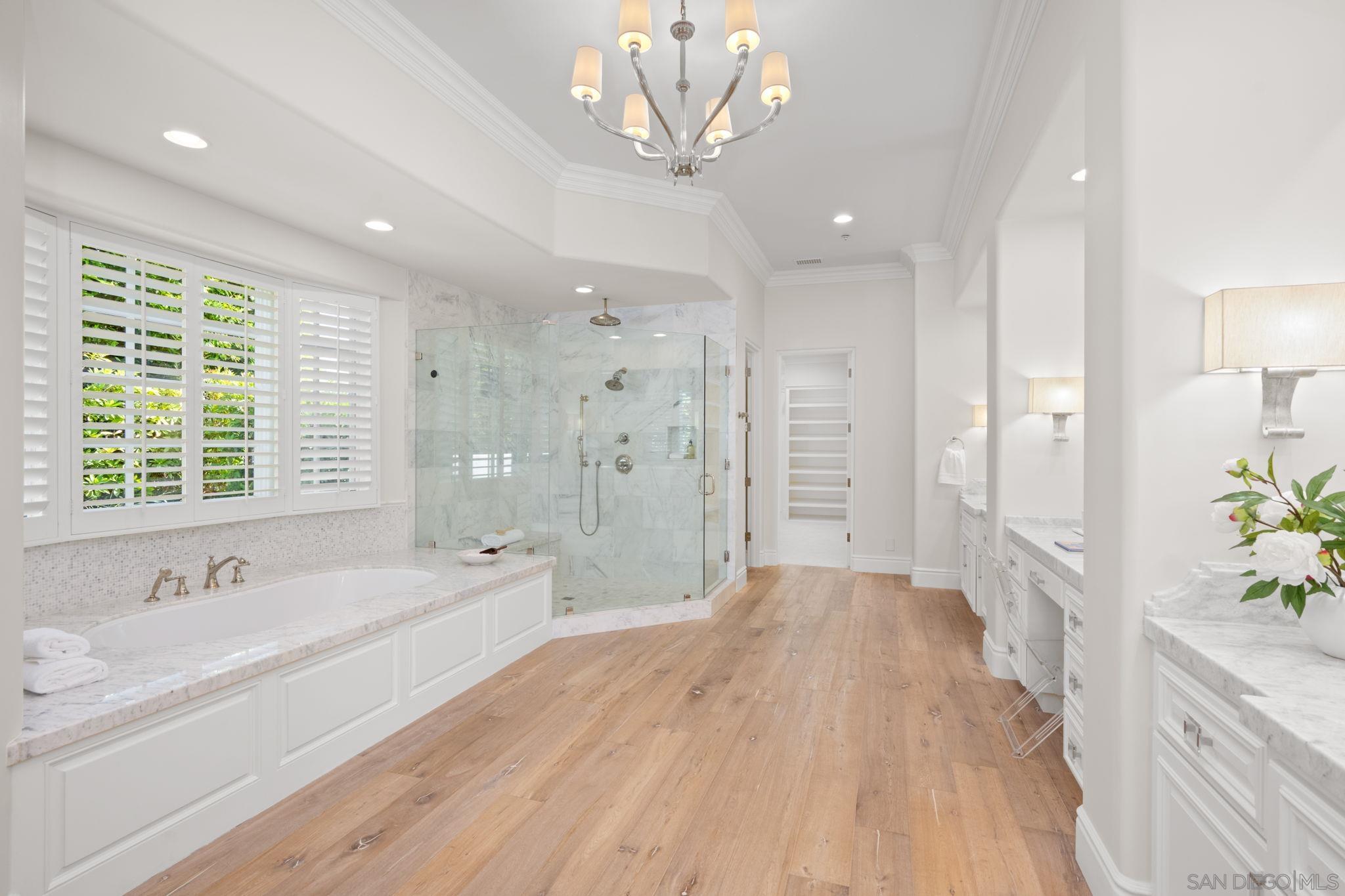 Detail Gallery Image 31 of 41 For 5986  Greensview Ct, Rancho Santa Fe,  CA 92067 - 6 Beds | 5/1 Baths