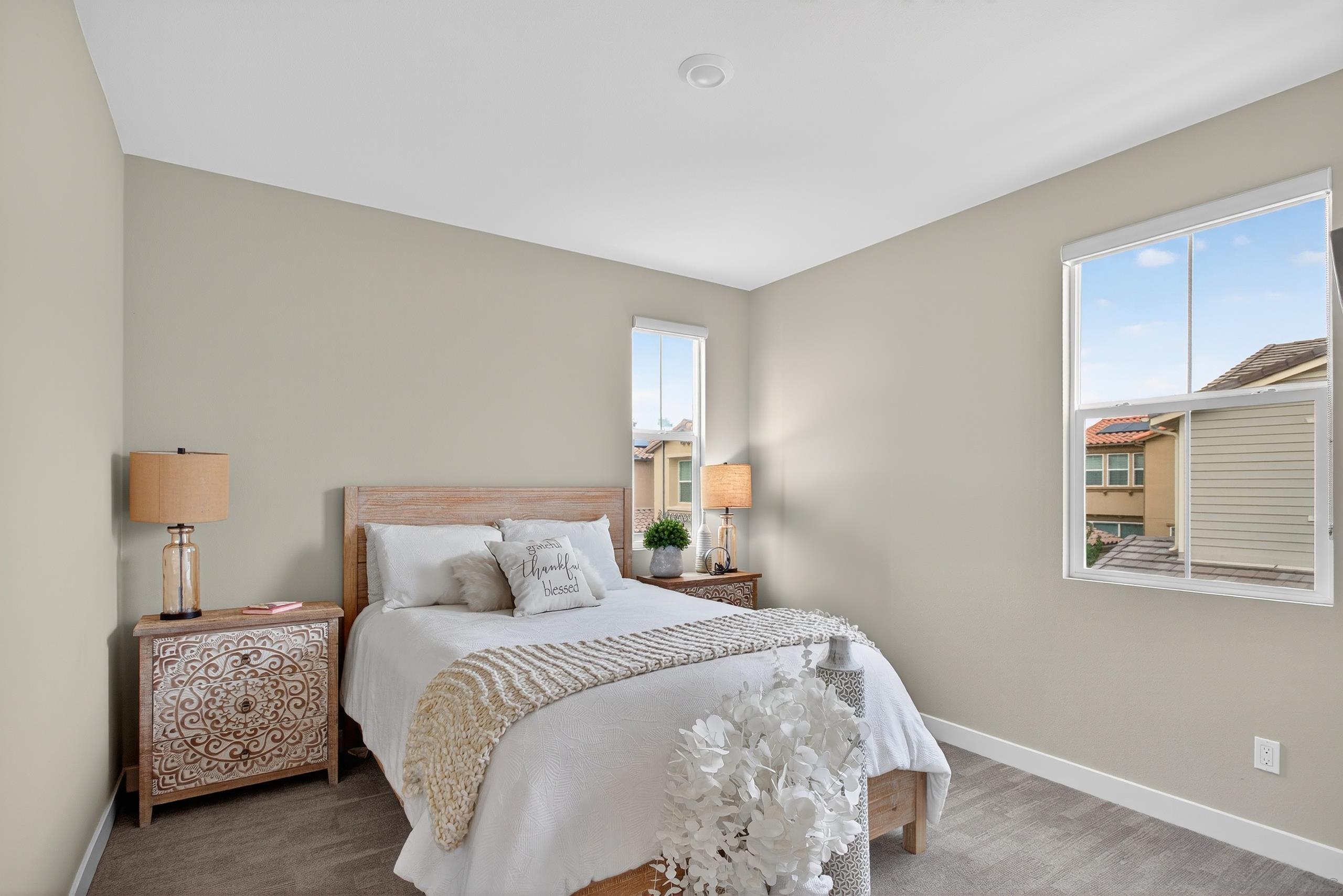 Detail Gallery Image 21 of 54 For 1733  Artemisia Ct, Carlsbad,  CA 92011 - 5 Beds | 4/1 Baths