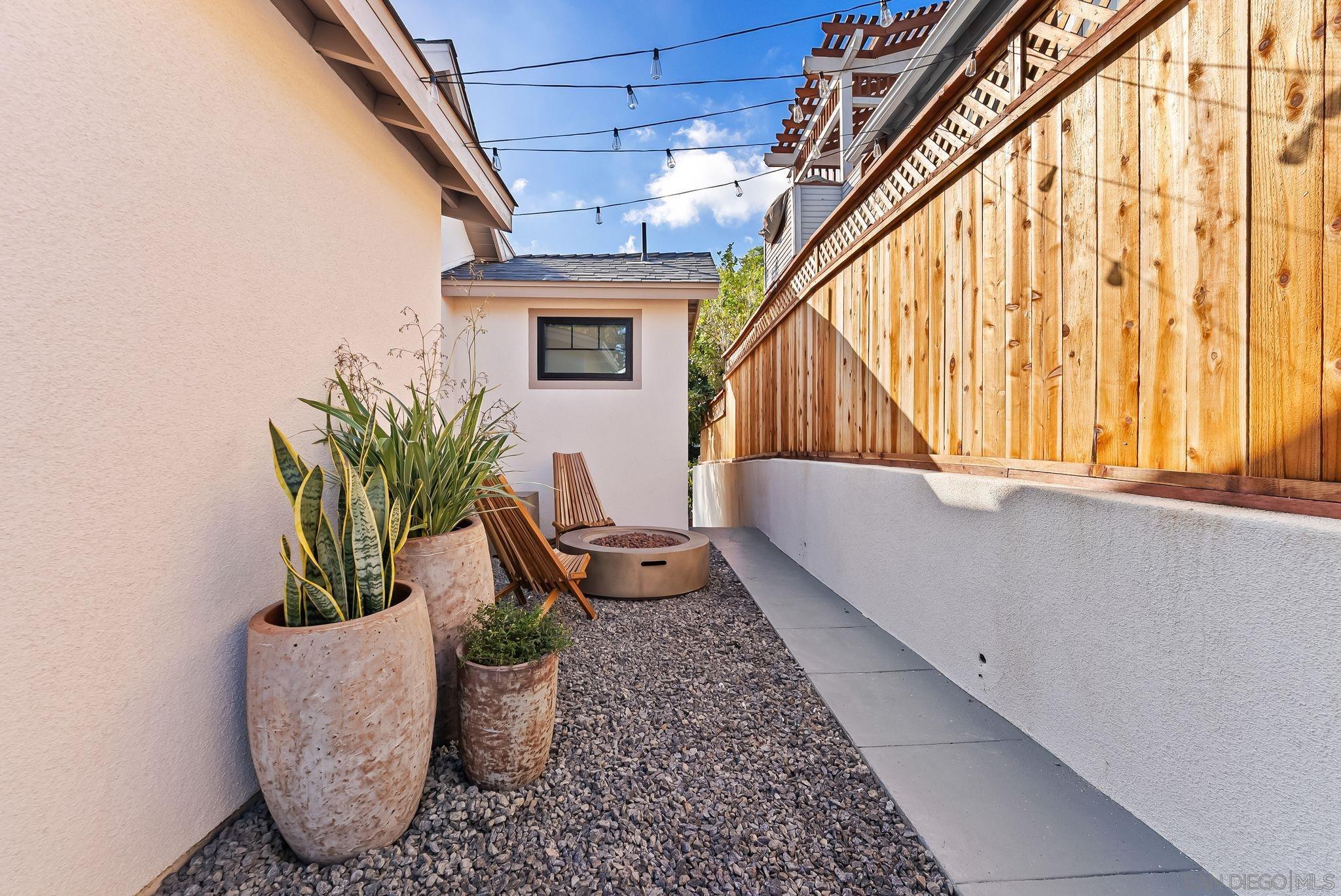 Detail Gallery Image 15 of 27 For 3678  Richmond St, San Diego,  CA 92103 - 3 Beds | 3 Baths