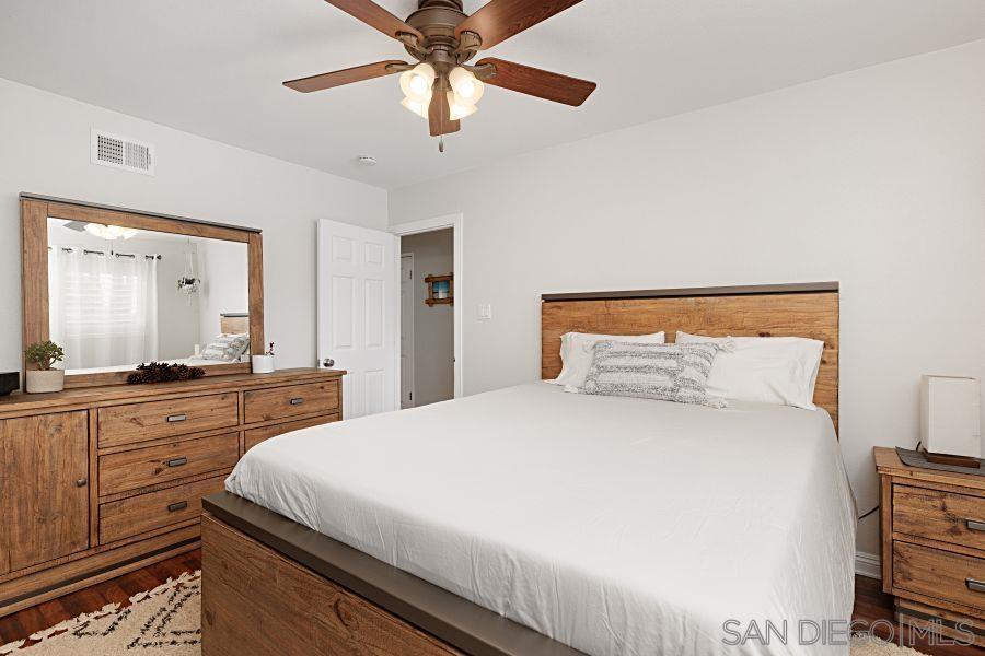 Detail Gallery Image 13 of 25 For 3127  Thunder Dr, Oceanside,  CA 92056 - 3 Beds | 1/1 Baths