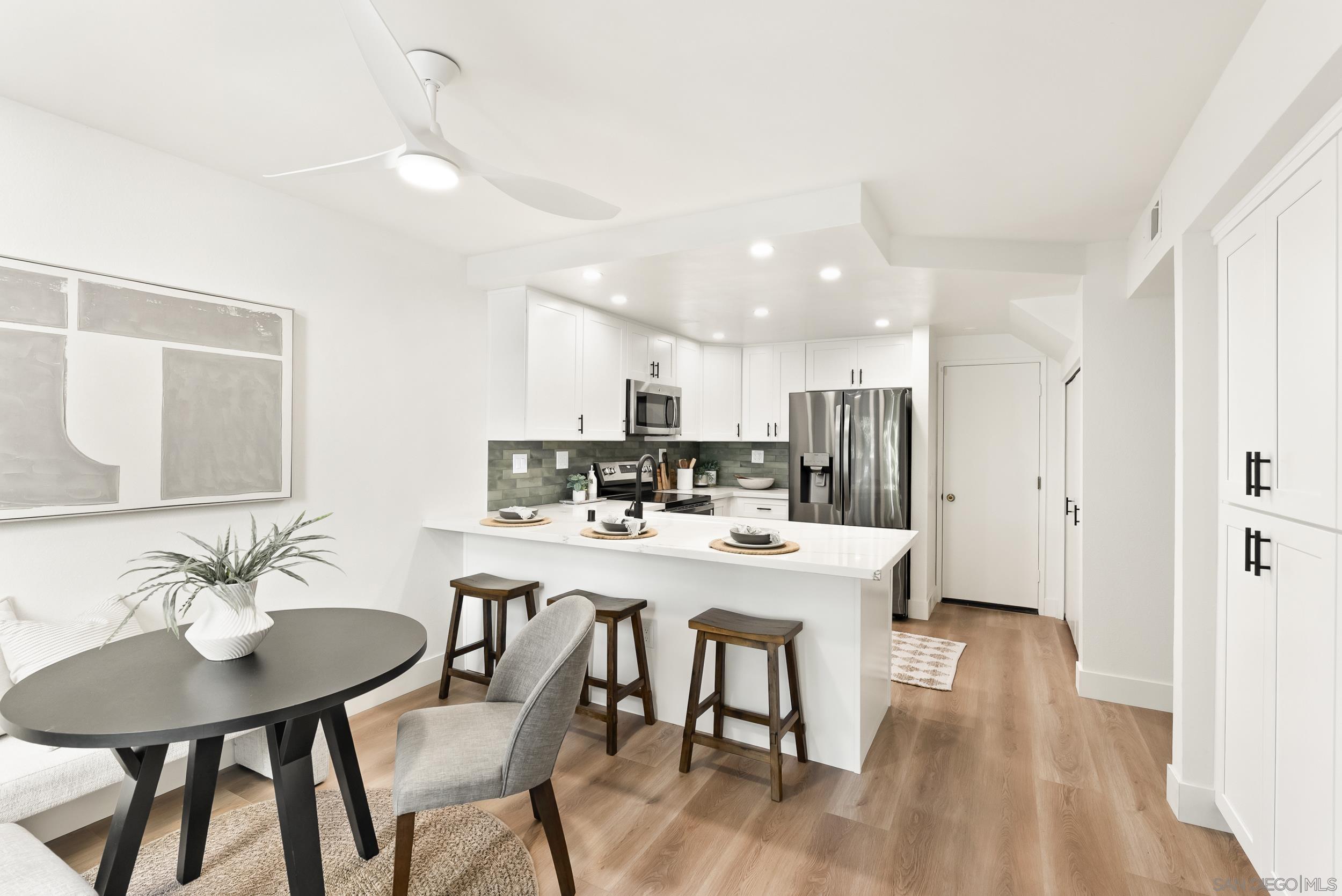 Detail Gallery Image 14 of 51 For 1666  Tennis Match Way, Encinitas,  CA 92024 - 3 Beds | 2/1 Baths