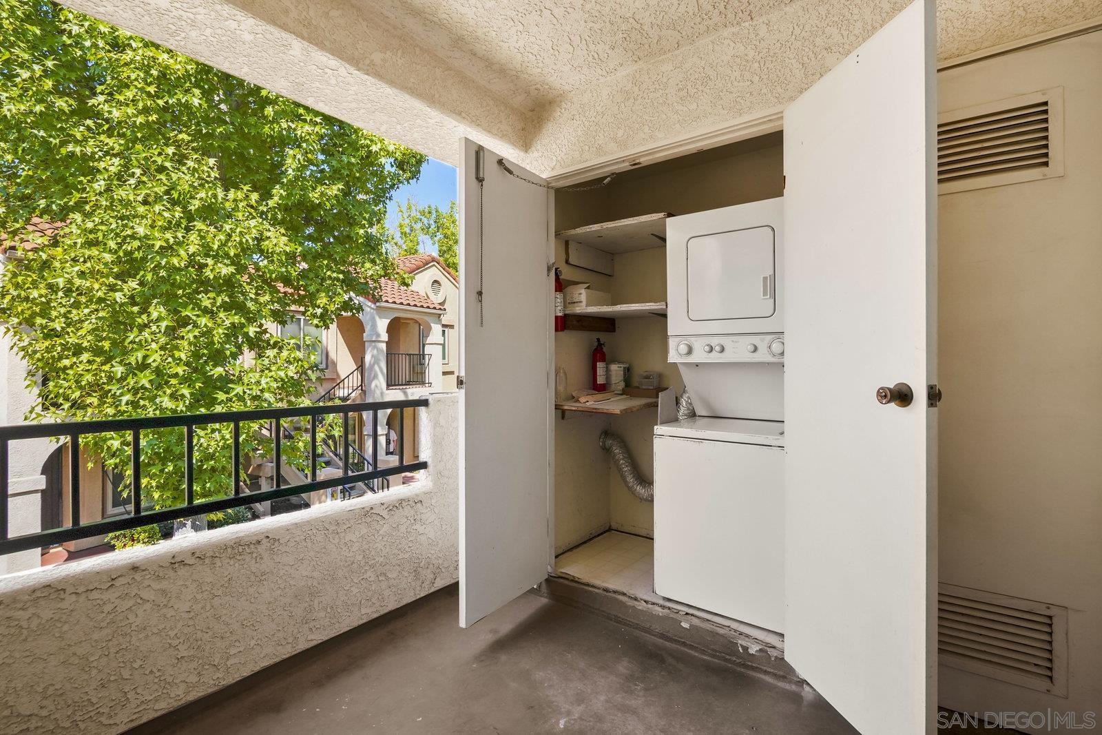 Detail Gallery Image 23 of 49 For 10668  Dabney Dr  #122,  San Diego,  CA 92126 - 1 Beds | 1 Baths