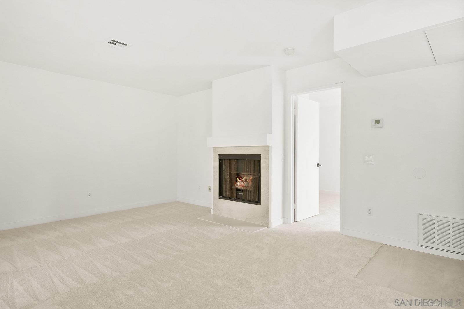 Detail Gallery Image 24 of 49 For 10668  Dabney Dr  #122,  San Diego,  CA 92126 - 1 Beds | 1 Baths