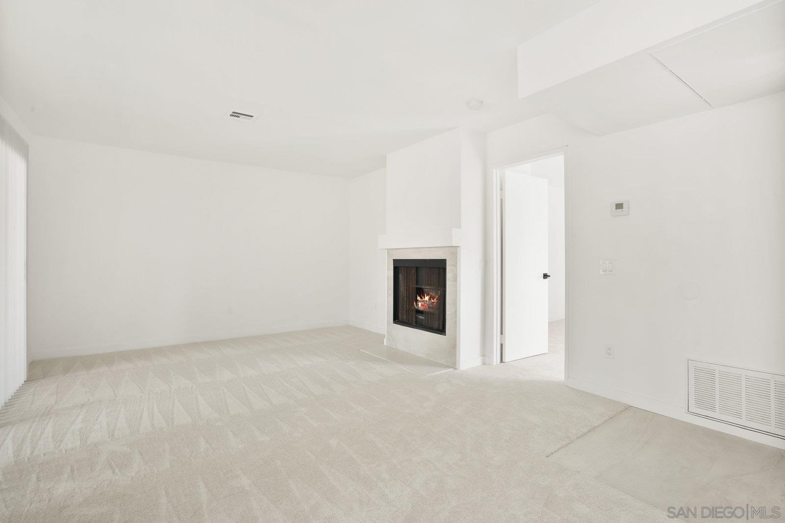 Detail Gallery Image 28 of 49 For 10668  Dabney Dr  #122,  San Diego,  CA 92126 - 1 Beds | 1 Baths