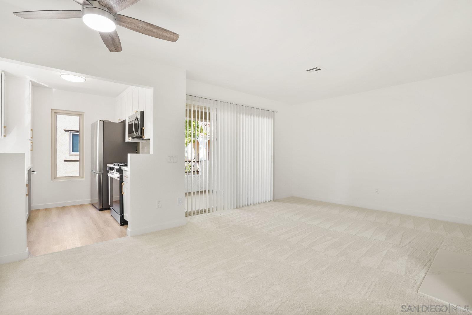 Detail Gallery Image 29 of 49 For 10668  Dabney Dr  #122,  San Diego,  CA 92126 - 1 Beds | 1 Baths