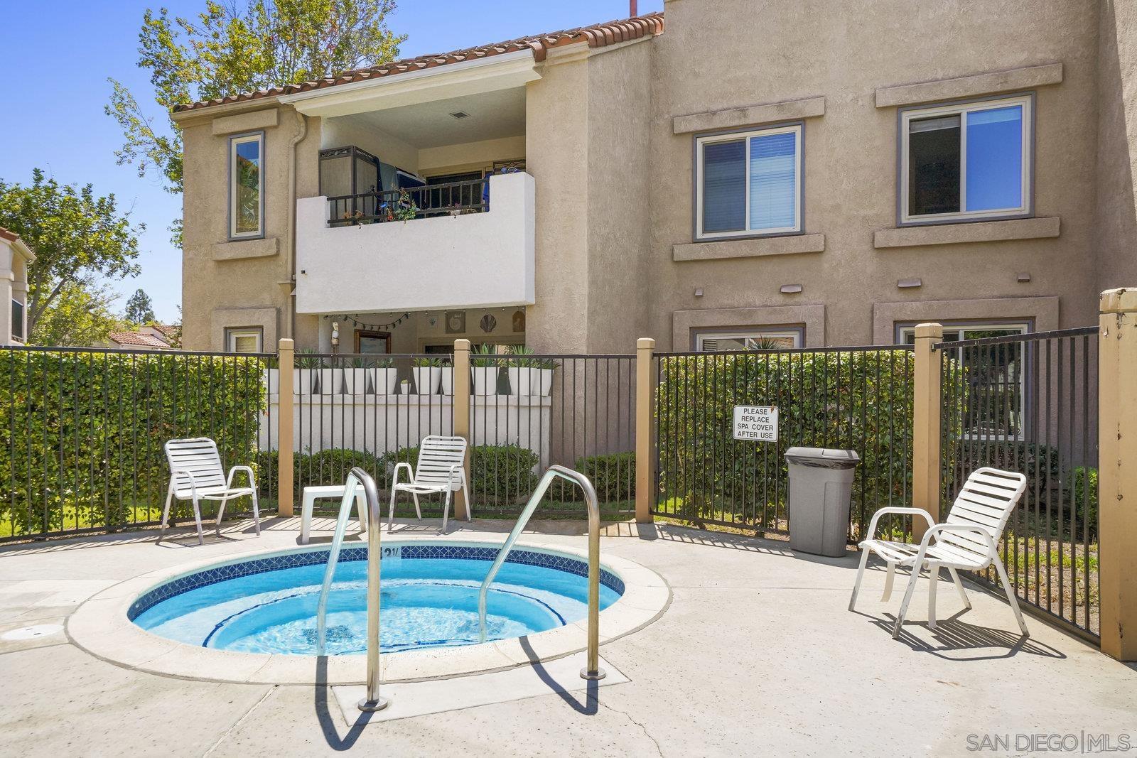 Detail Gallery Image 39 of 49 For 10668  Dabney Dr  #122,  San Diego,  CA 92126 - 1 Beds | 1 Baths