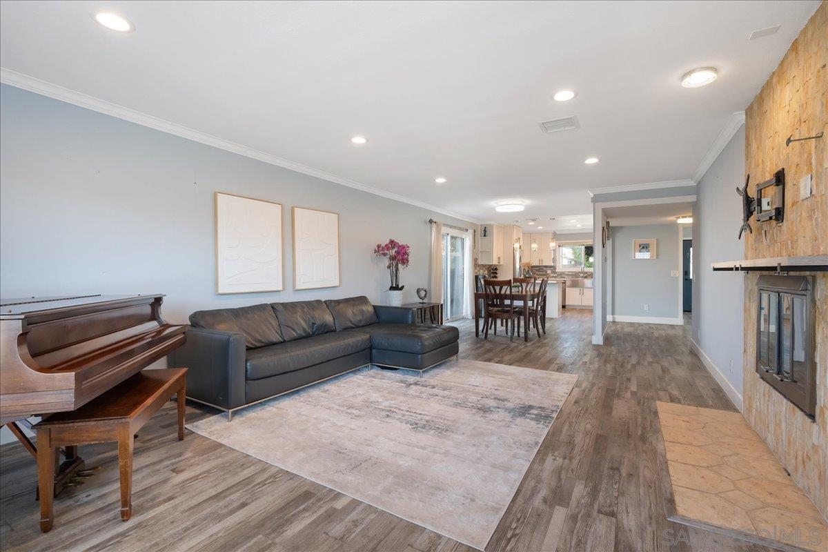 Detail Gallery Image 2 of 31 For 3834  Polaris Dr, La Mesa,  CA 91941 - 5 Beds | 3/1 Baths