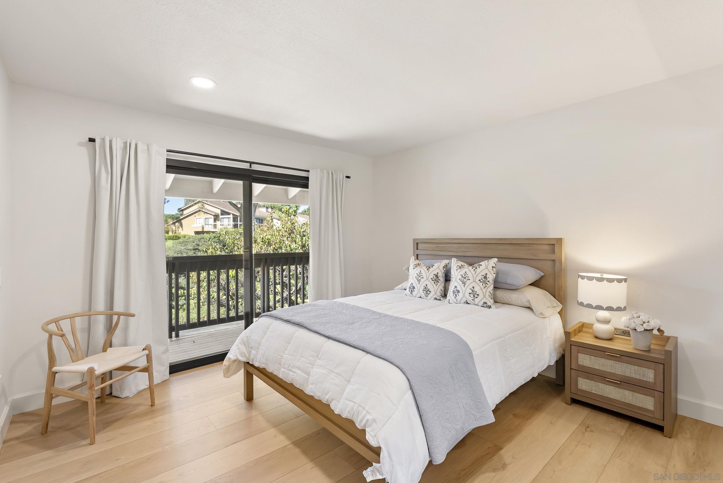Detail Gallery Image 28 of 42 For 6489  Caminito Catalan, La Jolla,  CA 92037 - 3 Beds | 2/1 Baths