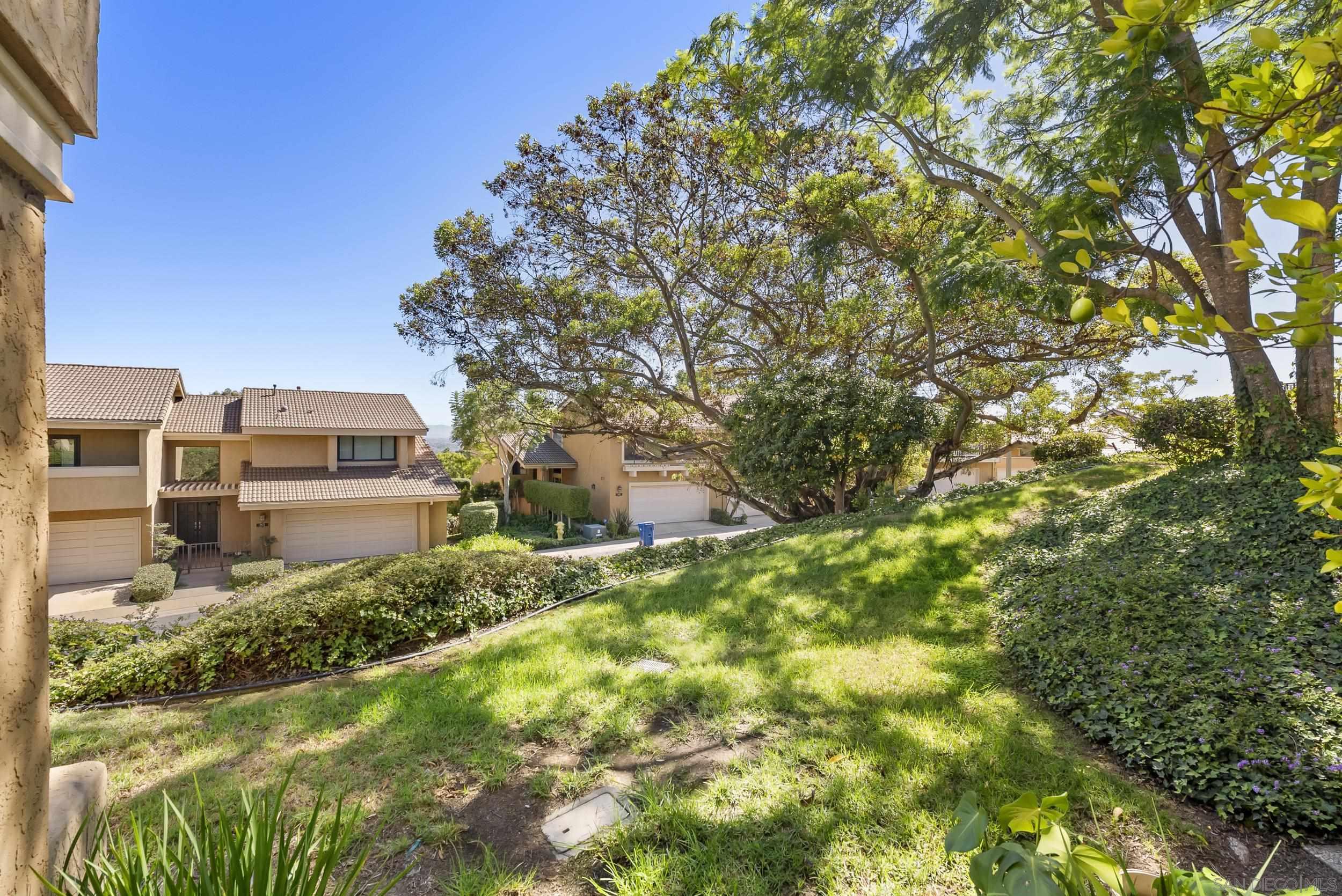 Detail Gallery Image 34 of 42 For 6489  Caminito Catalan, La Jolla,  CA 92037 - 3 Beds | 2/1 Baths